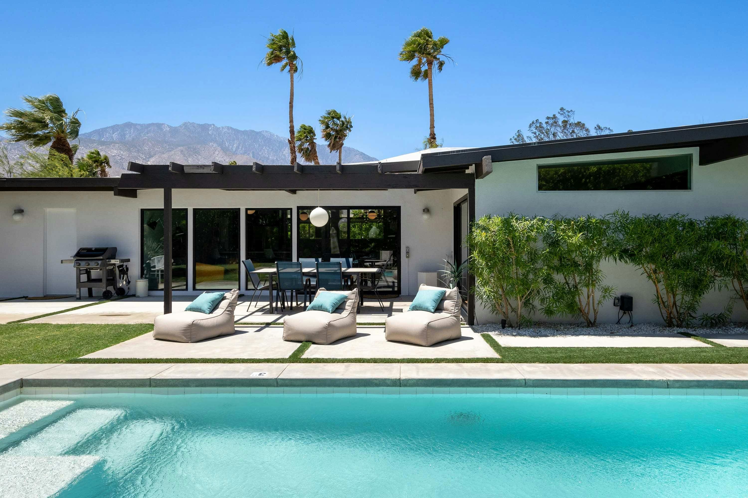 House Mesquite PalmSprings Palm Springs 6: Luxury 4-Bedroom House with Pool, Palm Springs