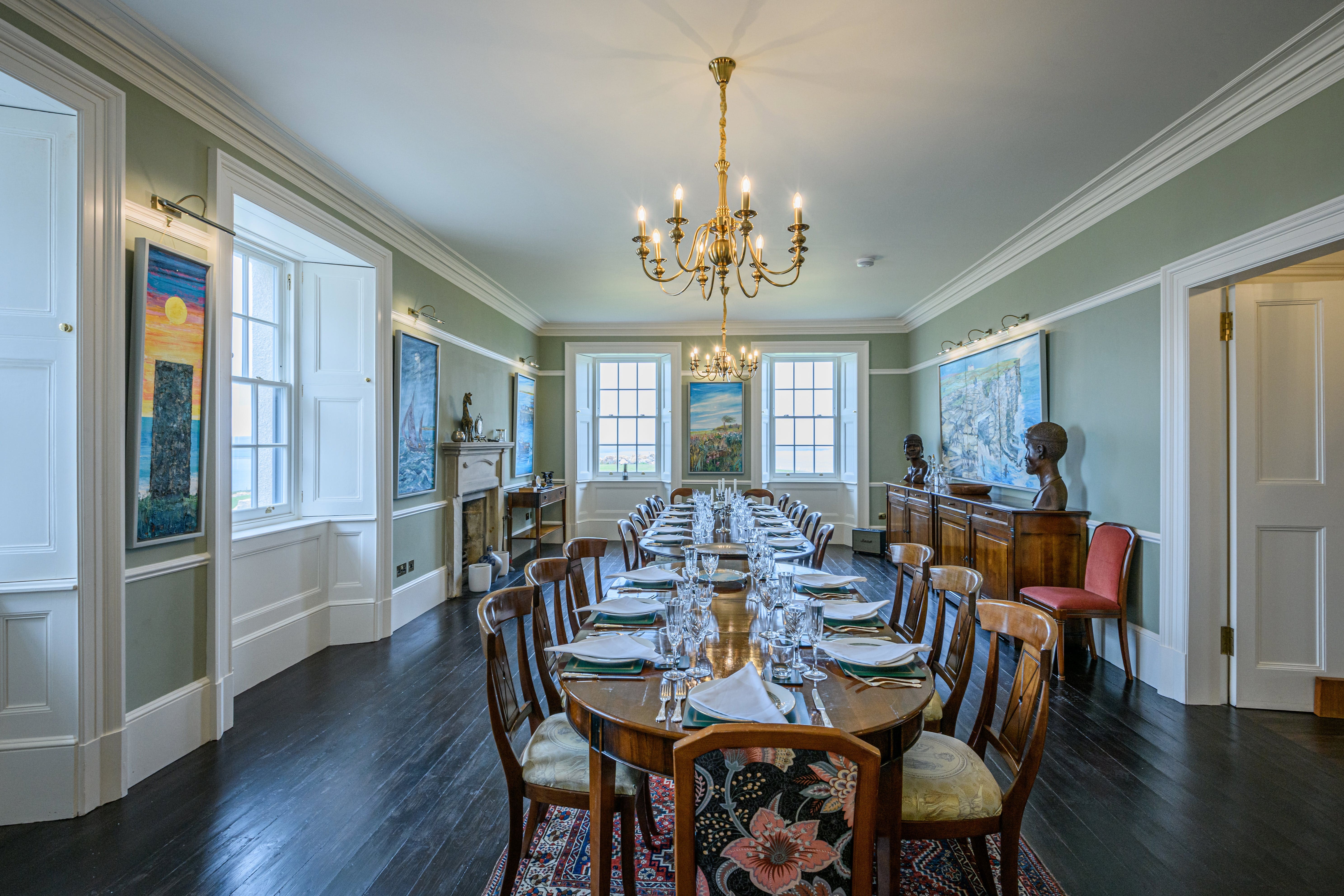 House Morven Caithness: Luxury 9-Bedroom Apartment with Seaviews, Highland