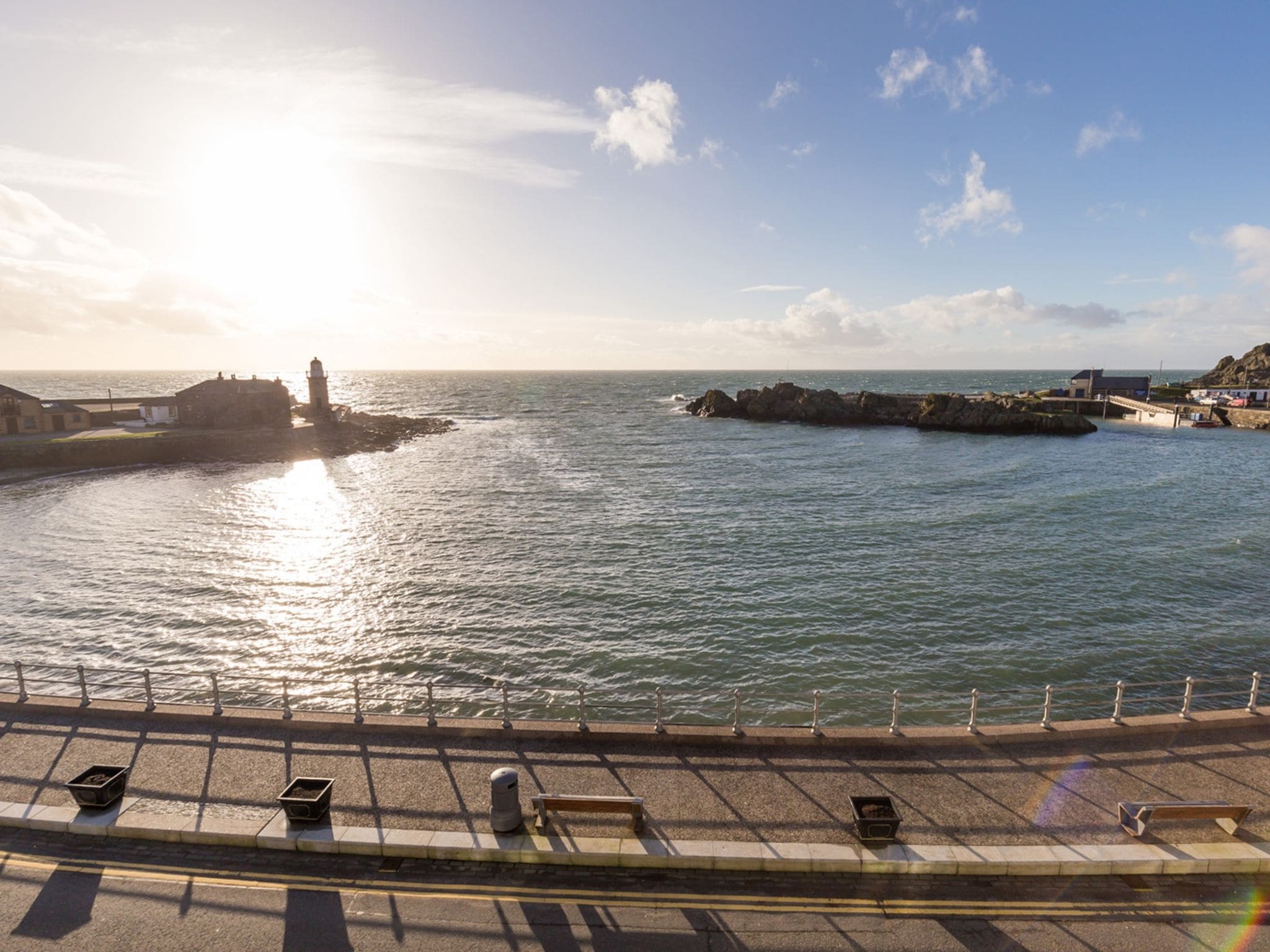 House Mull Portpatrick: Spectacular 8-Bedroom Luxury Holiday House with Sea Views in Historic Scottish Harbour Town