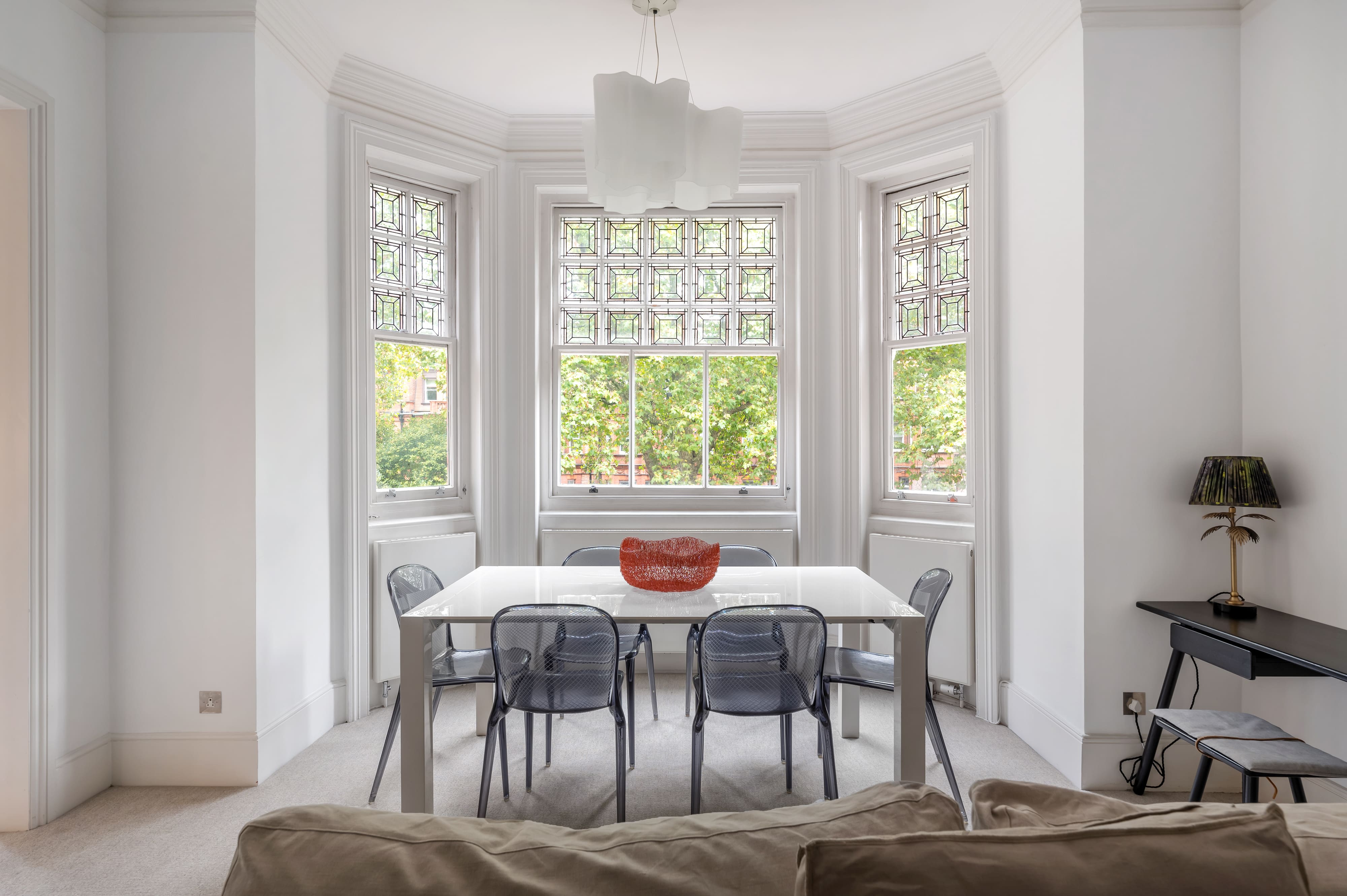 House Nettle Belgravia: Elegant 2-Bedroom Luxury Apartment in Belgravia, London