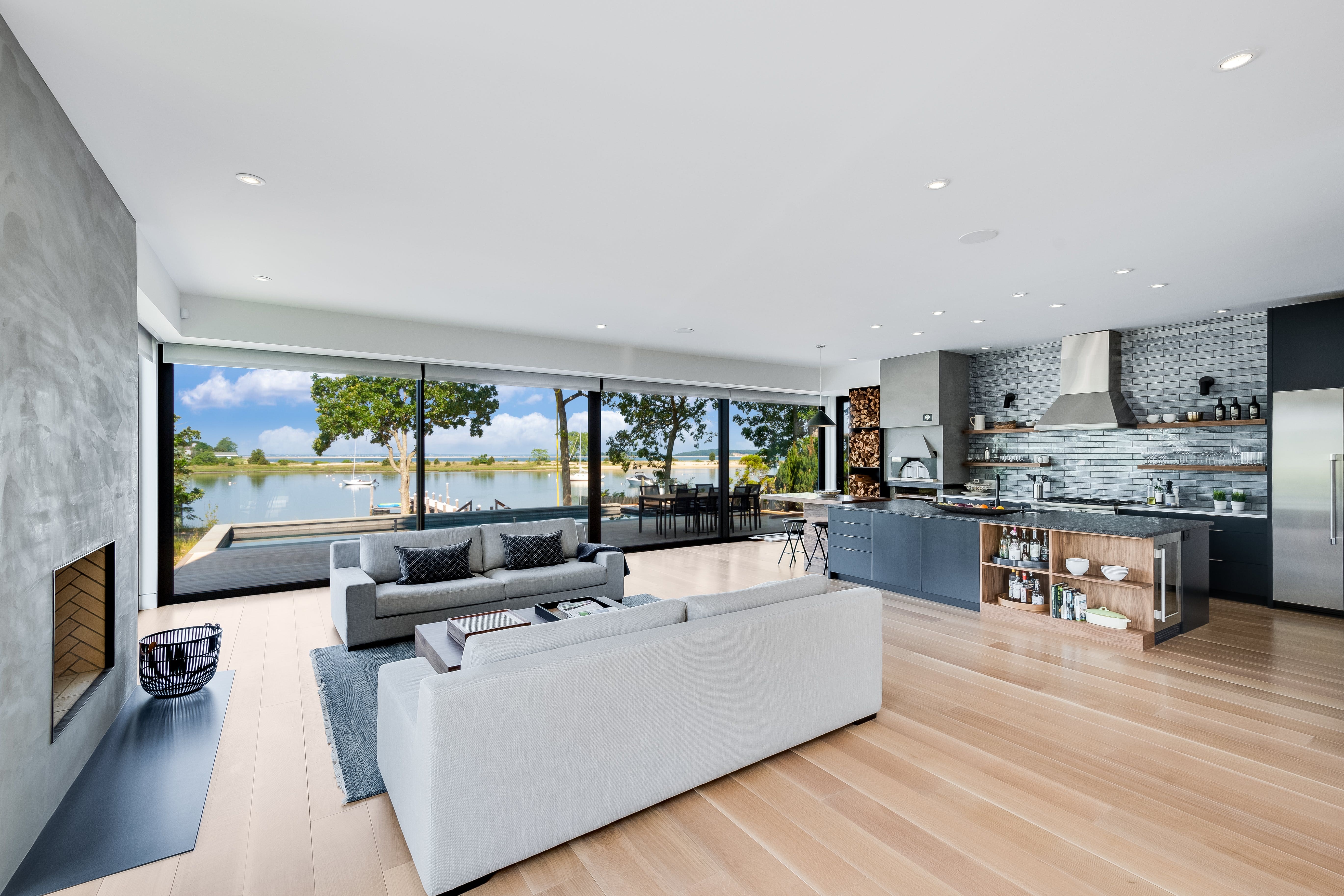 House Noyack Sag Harbor: 5-Bedroom Golf Villa with Seaview and Pool, Sag Harbor