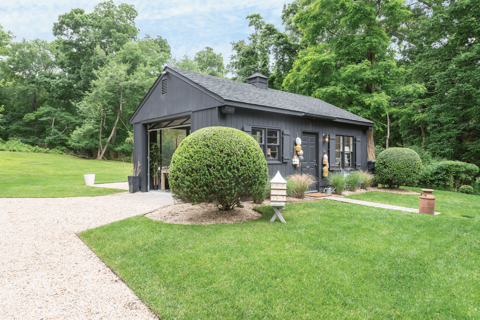 House Noyack Sag Harbor Sag Harbor: 4-Bedroom Cottage with Seaviews and Beach Access, Sag Harbor