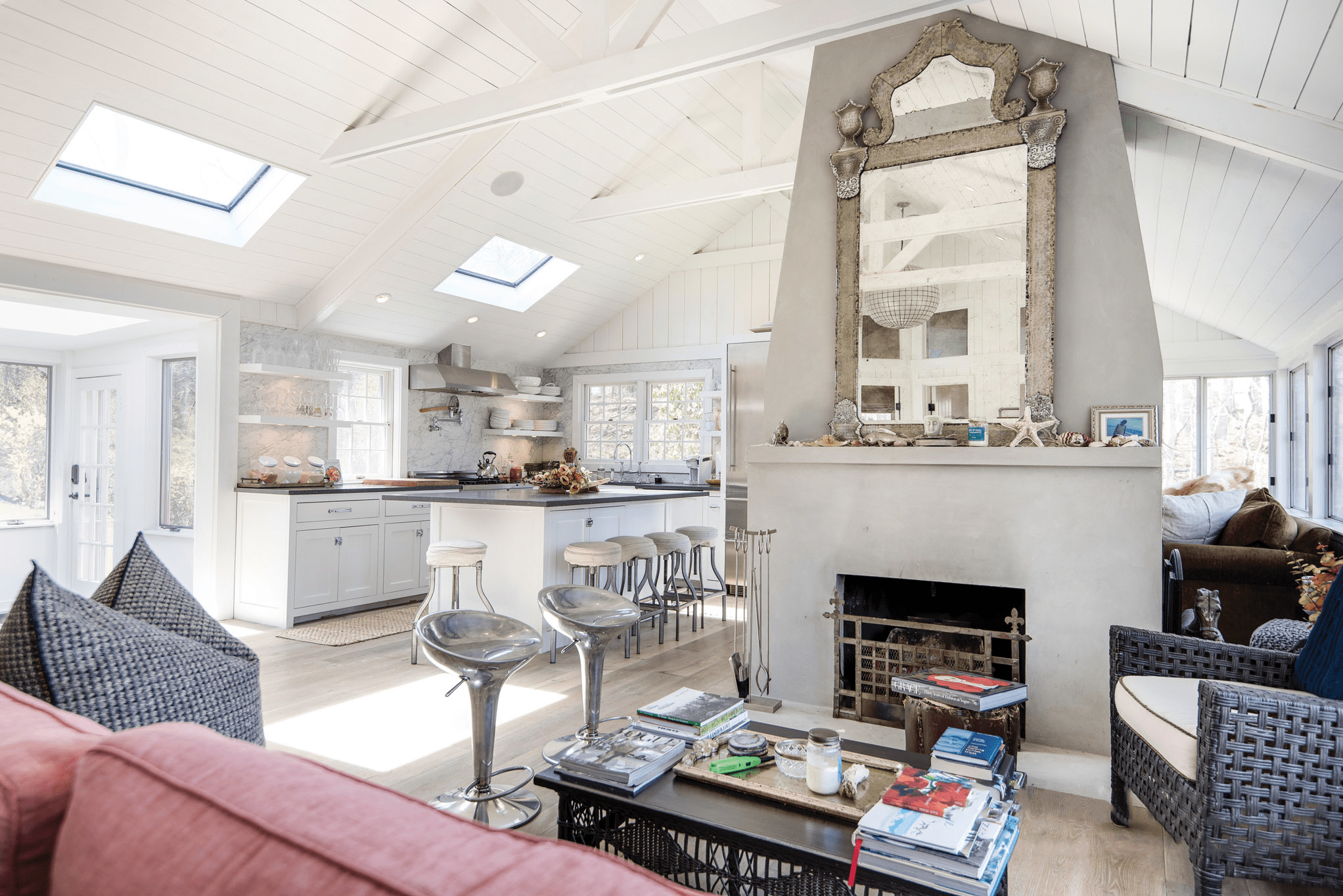 House Noyack Sag Harbor Sag Harbor: 4-Bedroom Cottage with Seaviews and Beach Access, Sag Harbor