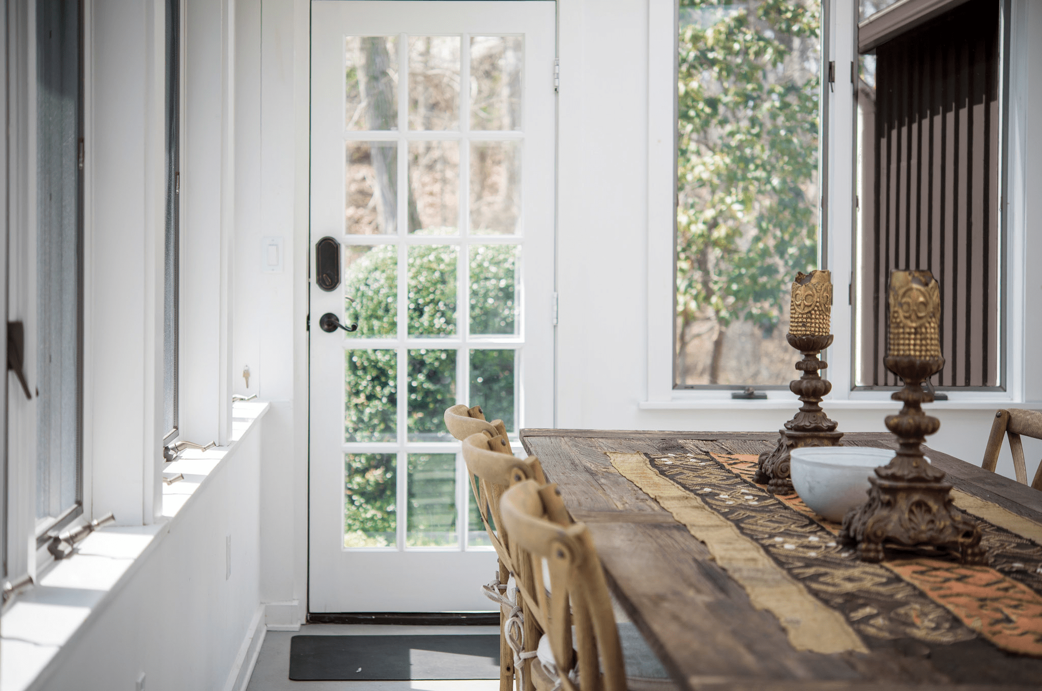 House Noyack Sag Harbor Sag Harbor: 4-Bedroom Cottage with Seaviews and Beach Access, Sag Harbor