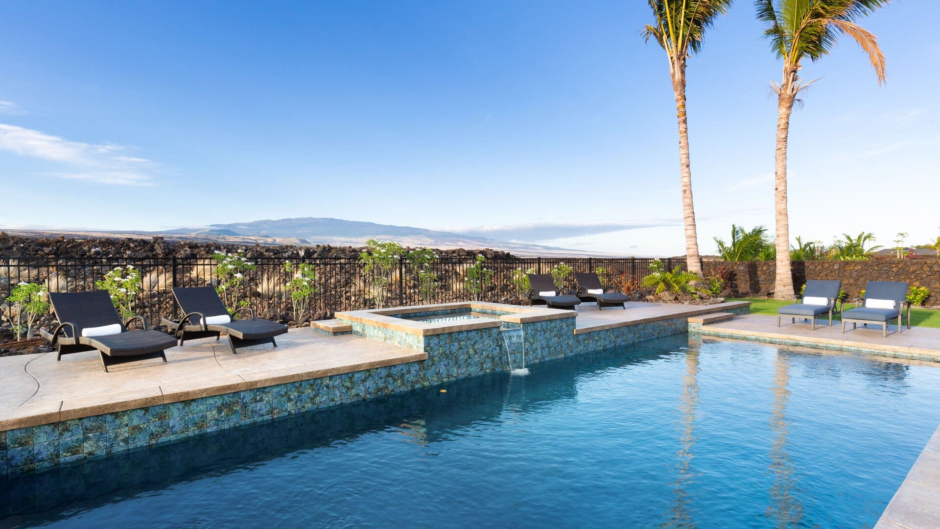 House Ohia Hawaii: Luxury 4-Bedroom Villa with Pool and Seaview, Hawaii