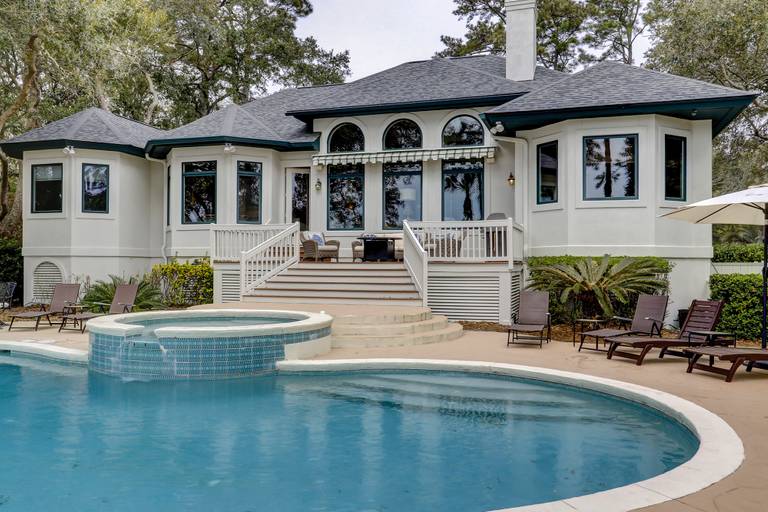House Palmetto Hilton Hilton Head: Luxury 4-Bedroom Apartment with Pool, Hilton Head