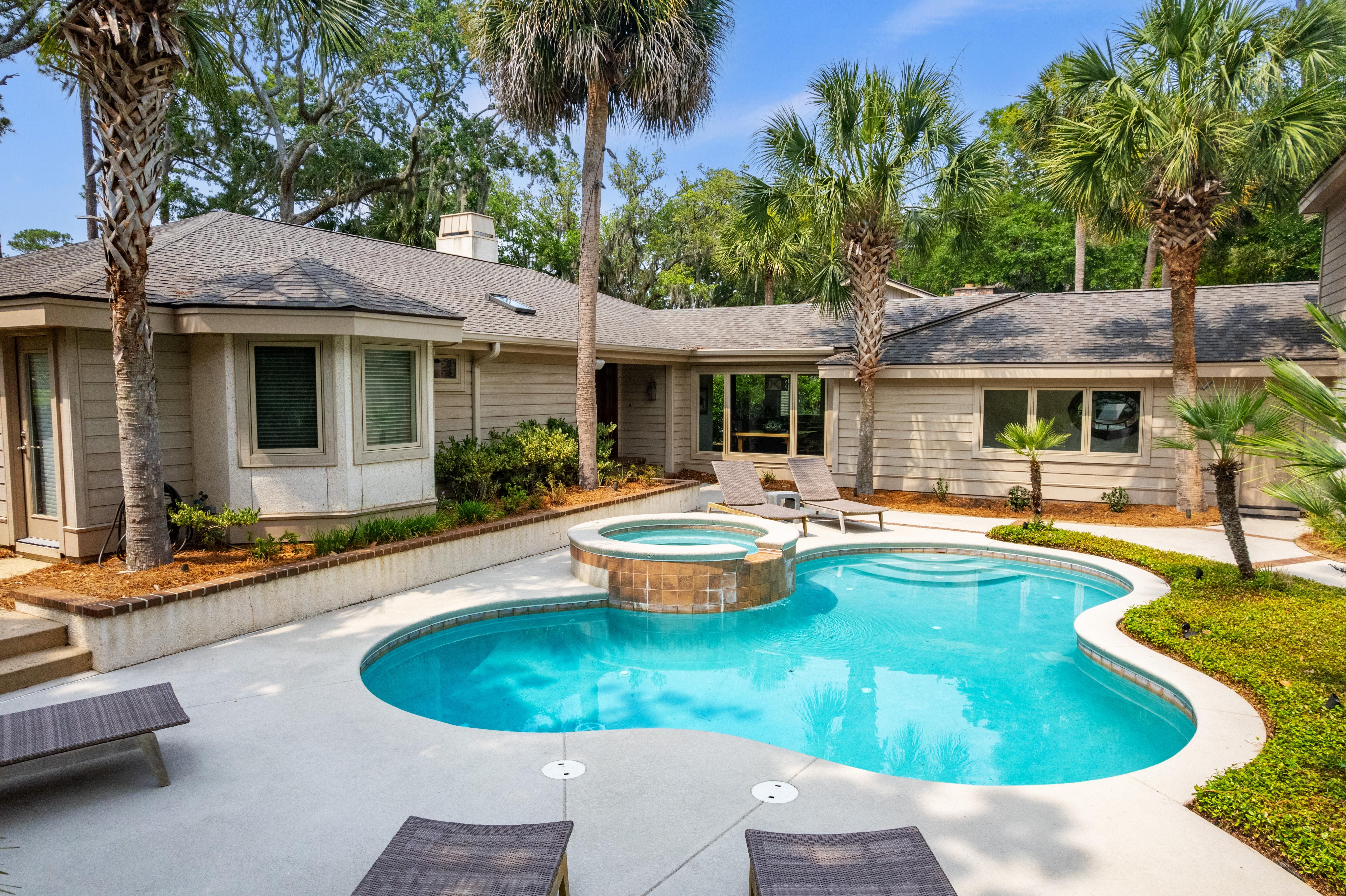 House Palmetto Hilton: Spacious 5-Bedroom House with Pool and Seaview, Hilton Head