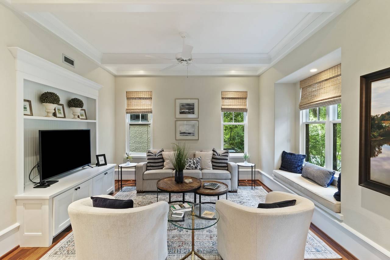 House Palmetto Johns Island: Luxury 4-Bedroom House with Seaview and Community Pool, Johns Island