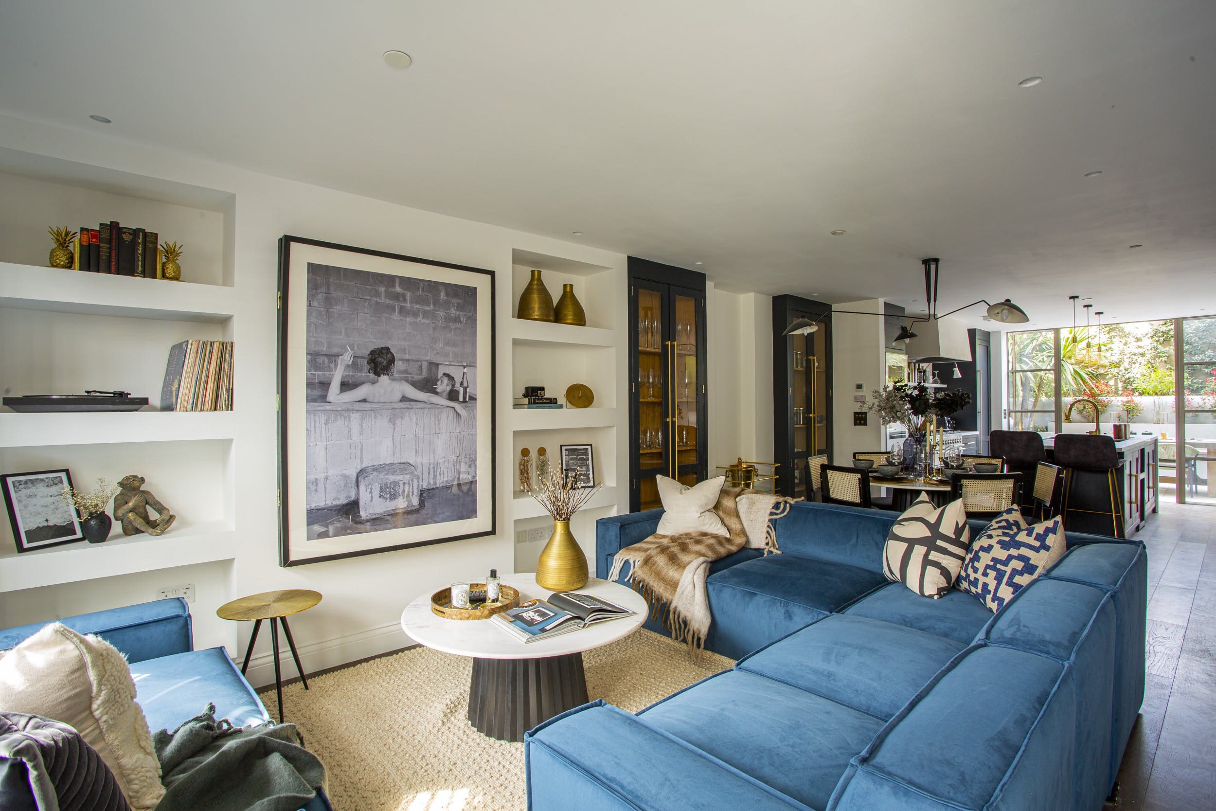 House Parsons Fulham Fulham 2: Luxurious 3-Bedroom Townhouse with Balcony and Garden, Fulham