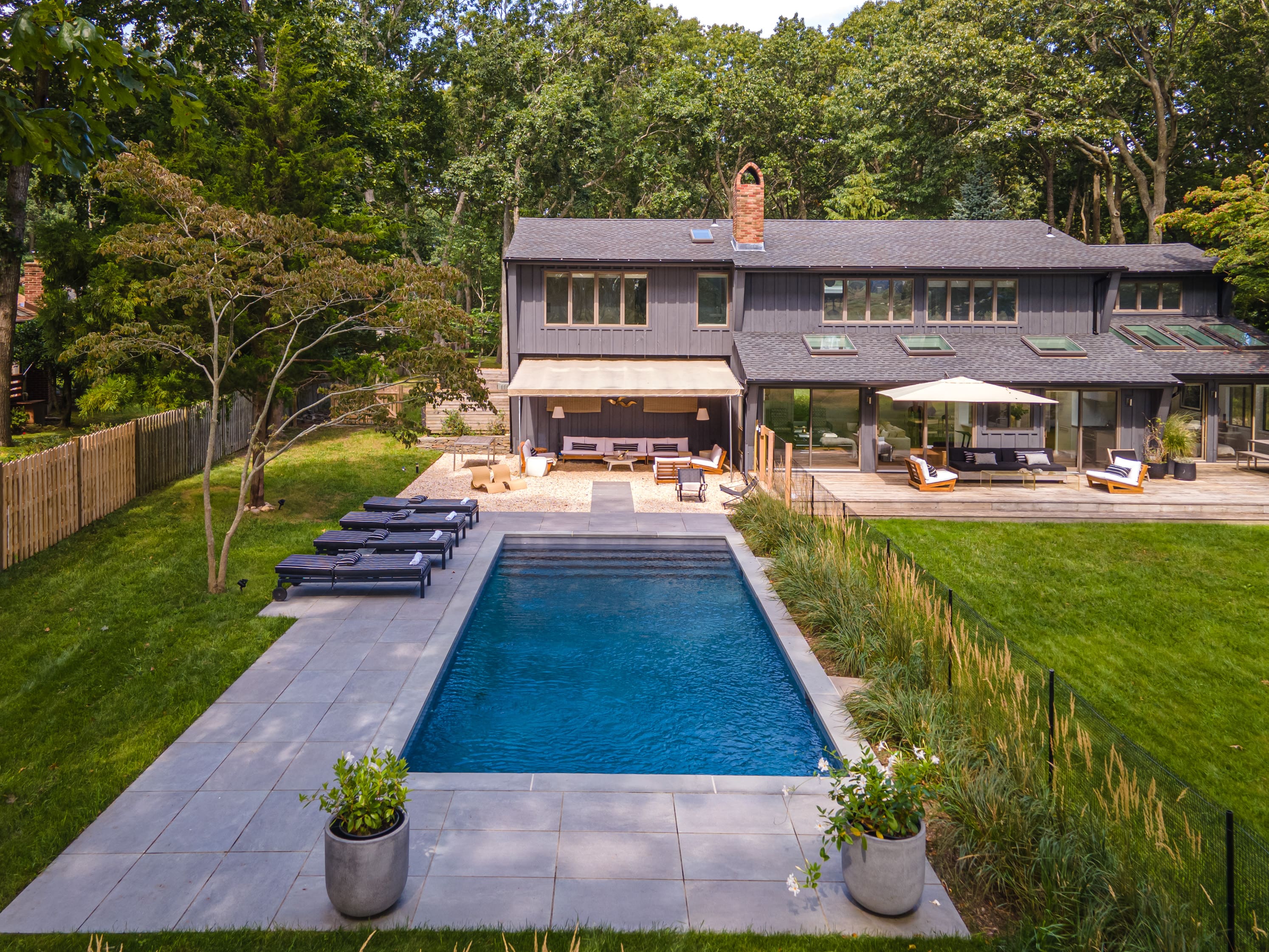 House Peconic Greenport Greenport: Luxury 4-Bedroom Apartment with Pool and Seaview, Greenport