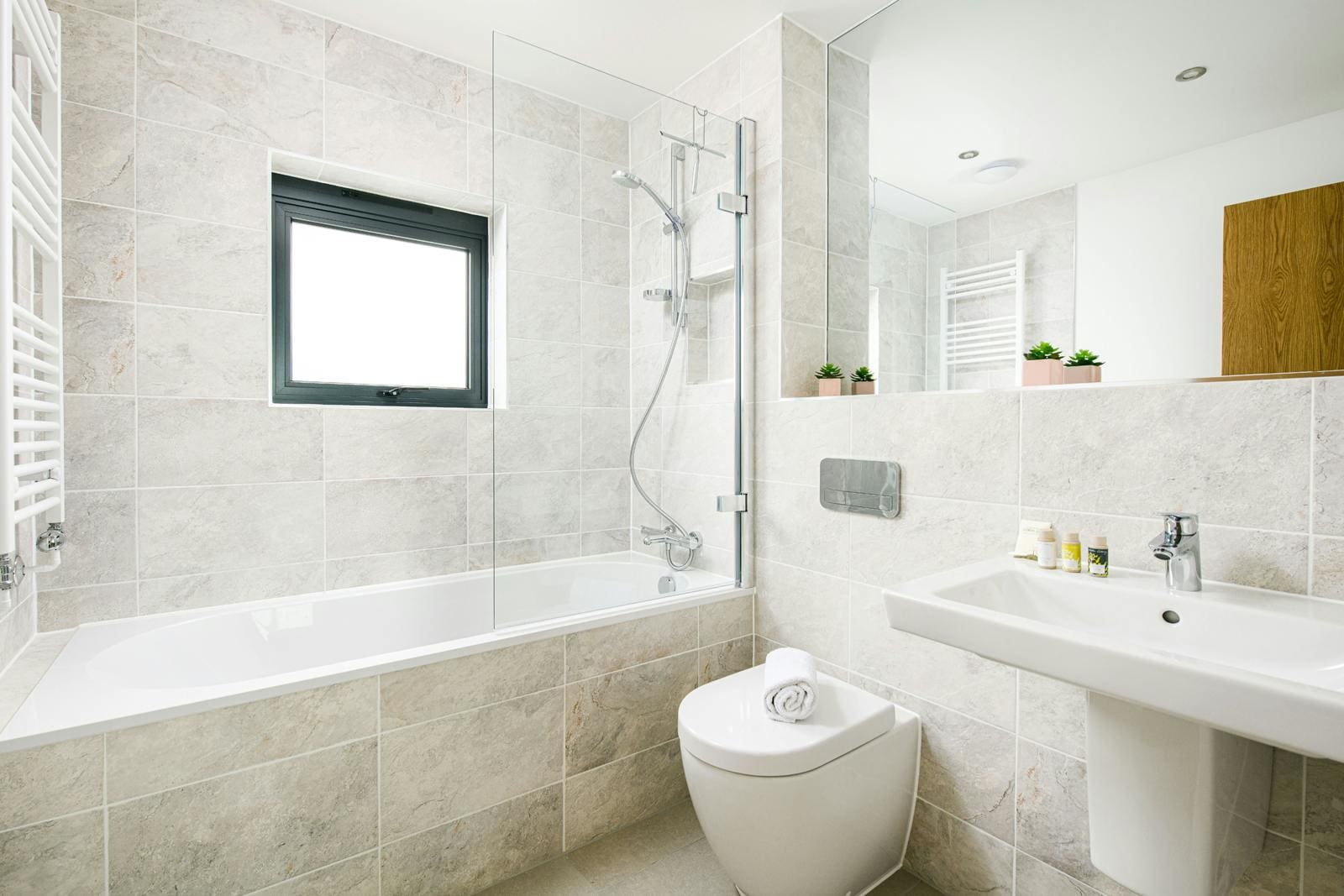 House Purbeck Dorset Dorset 3: Luxury 6-Bedroom House with Pool and Lake Access, Dorset