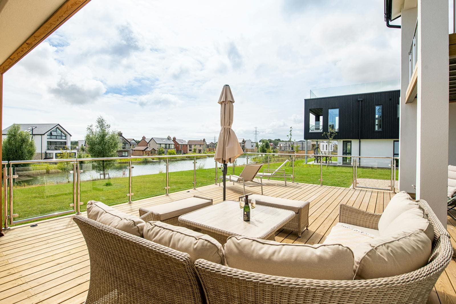 House Purbeck Dorset Dorset 3: Luxury 6-Bedroom House with Pool and Lake Access, Dorset