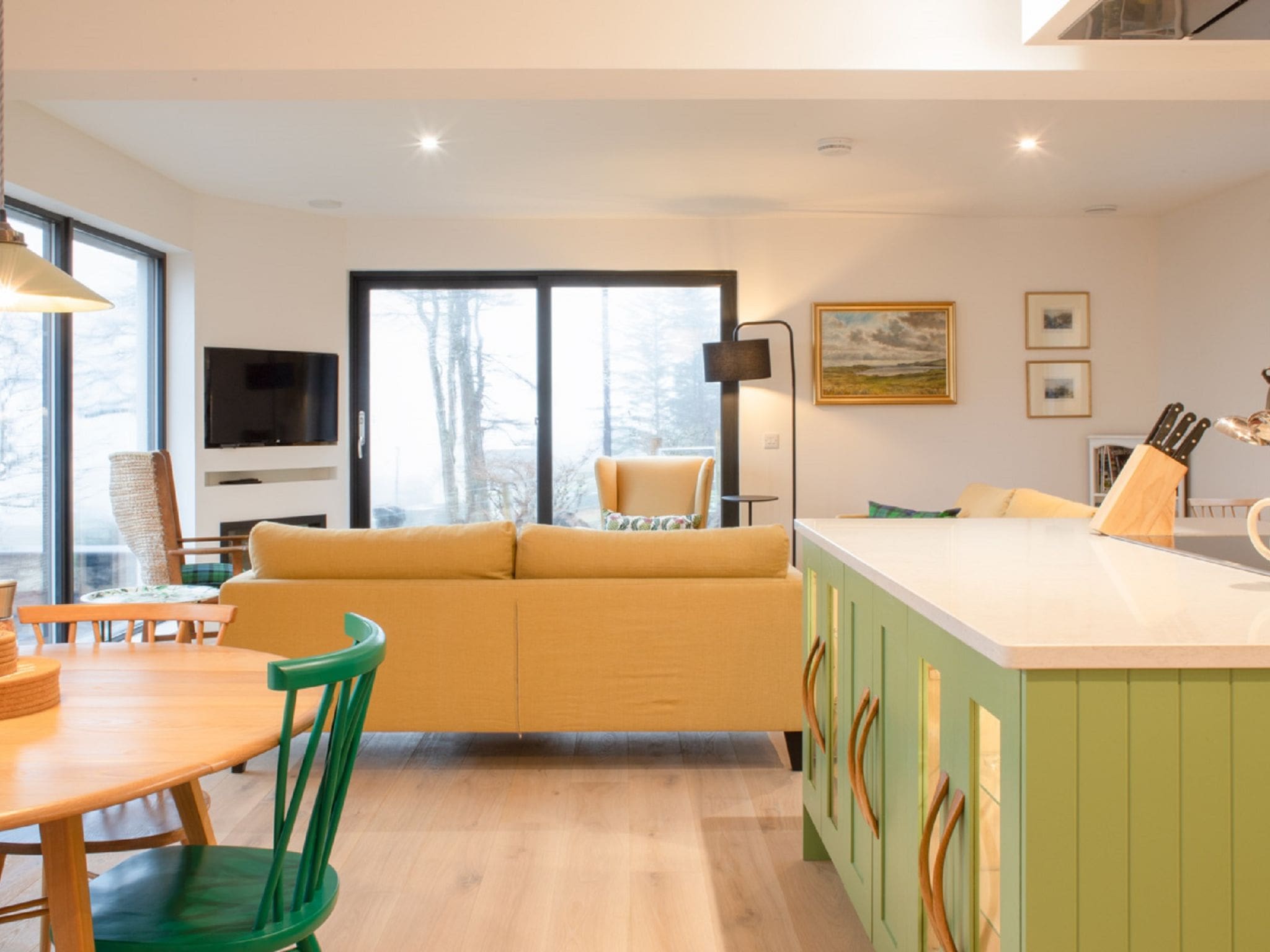 House Quiraing Skye: Stunning 3-Bedroom Highland House with Panoramic Sea and Mountain Views in North Skye Scotland