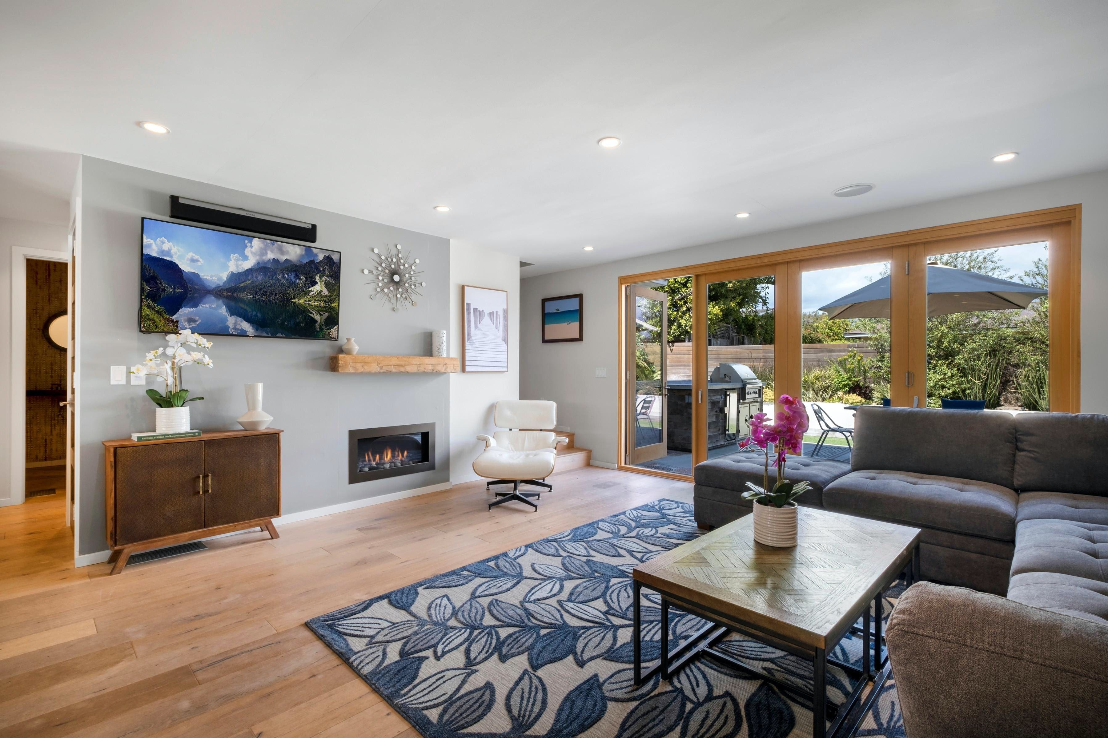 House Rincon Santa Barbara: Luxury 3-Bedroom Apartment with Hot Tub, Santa Barbara