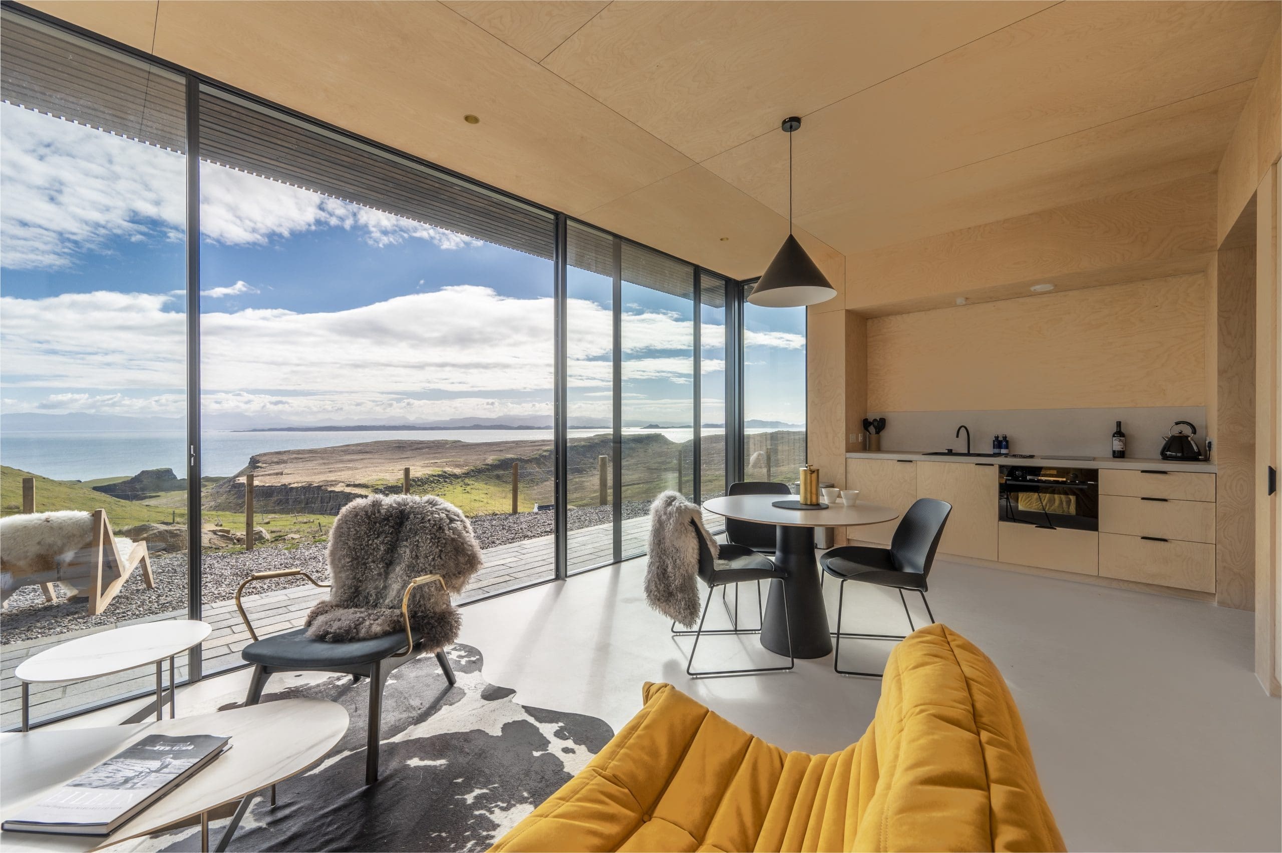 House Rubha Skye: Luxury 1-Bedroom House with Seaview, Isle of Skye