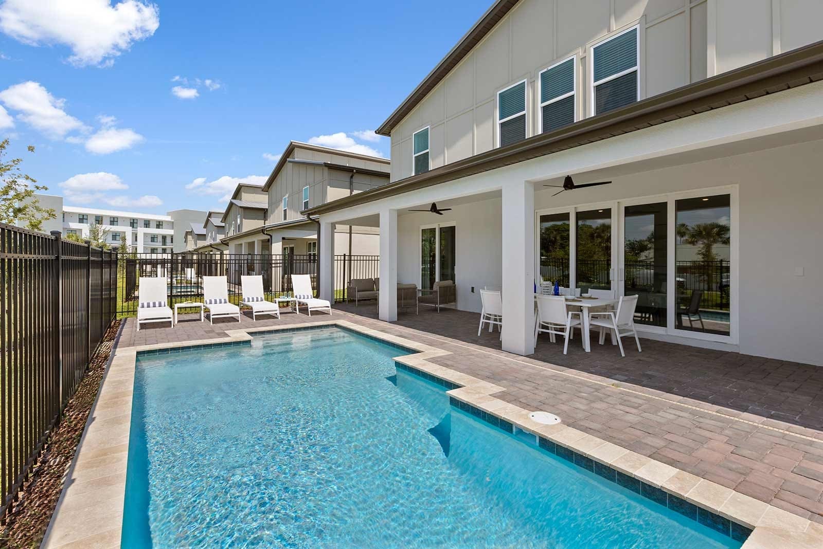 House Sabal Brevard Florida 2: Spacious 6-Bedroom House with Private Pool, Brevard County