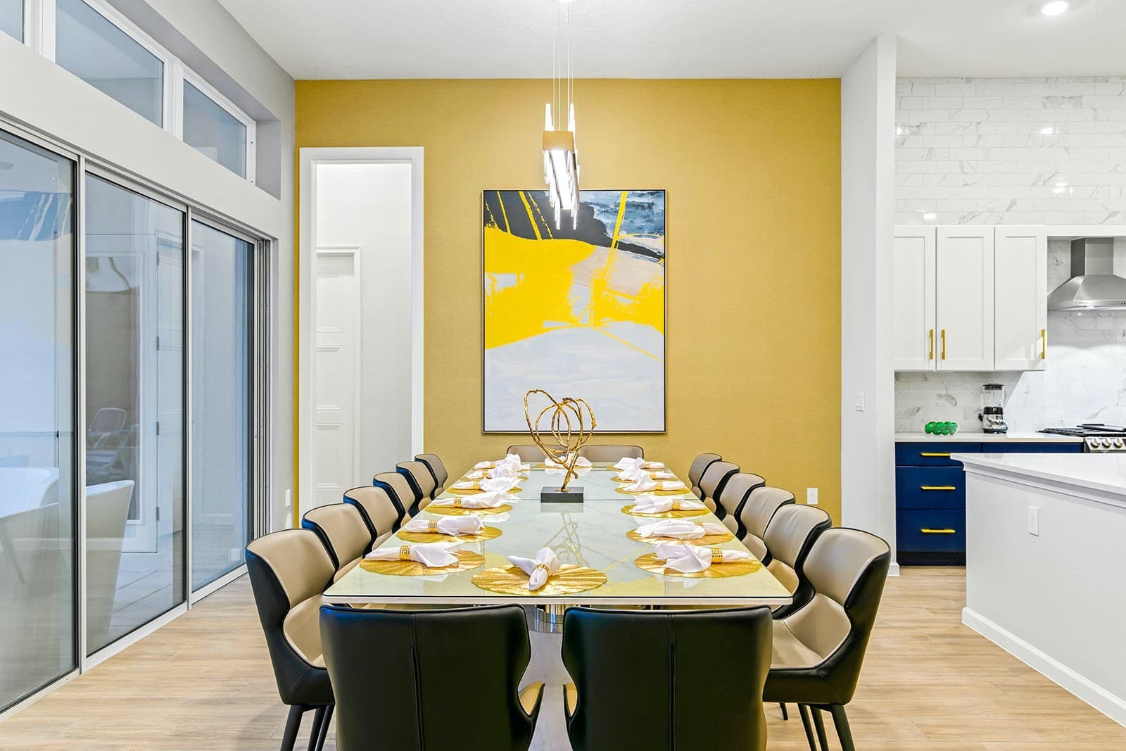 House Sabal Orlando Florida 2: 11-Bedroom Luxury Villa with Pool and Tennis Court, Polk County