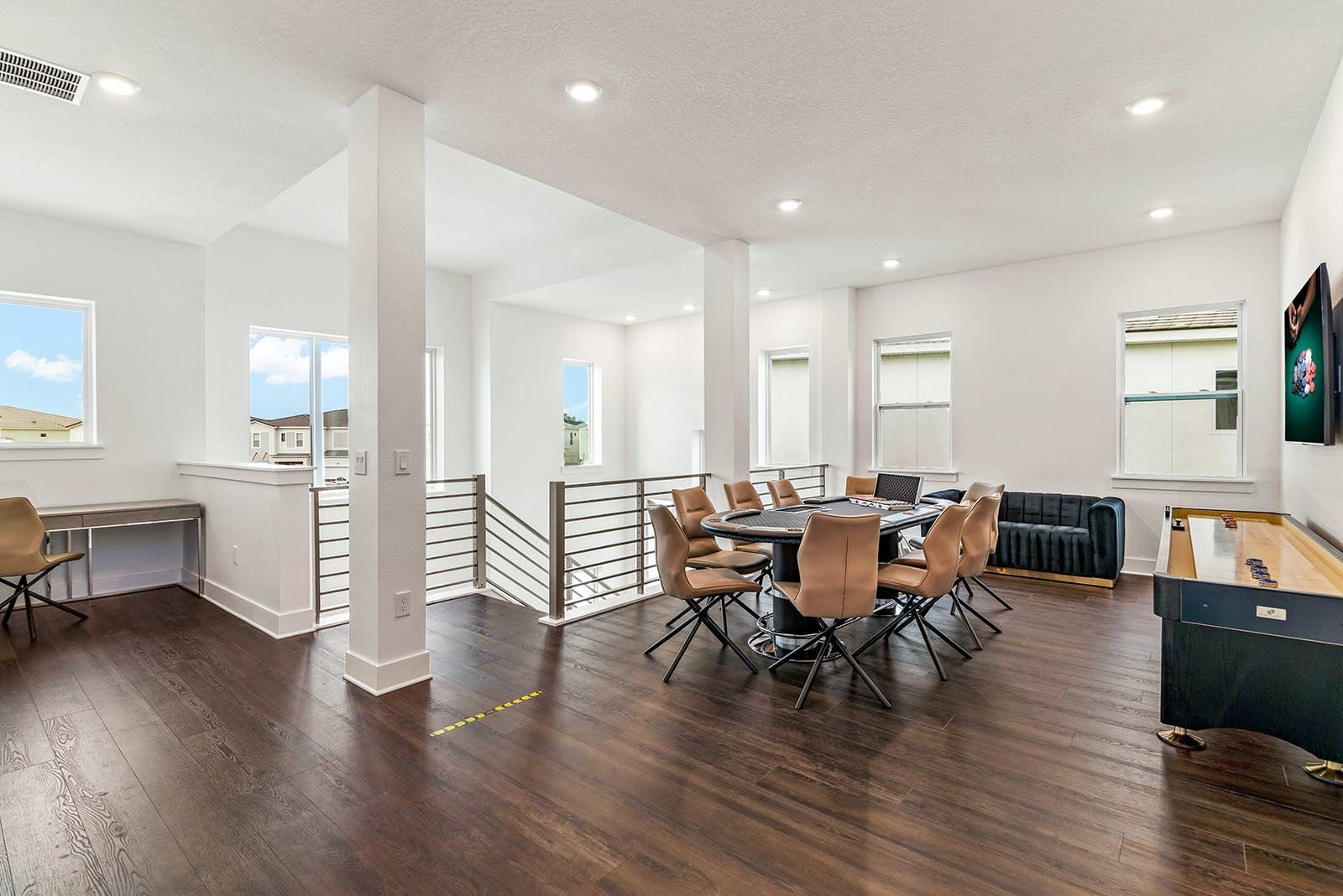 House Sabal Polk Florida 17: Spacious 6-Bedroom House with Pool and Gym, Polk County