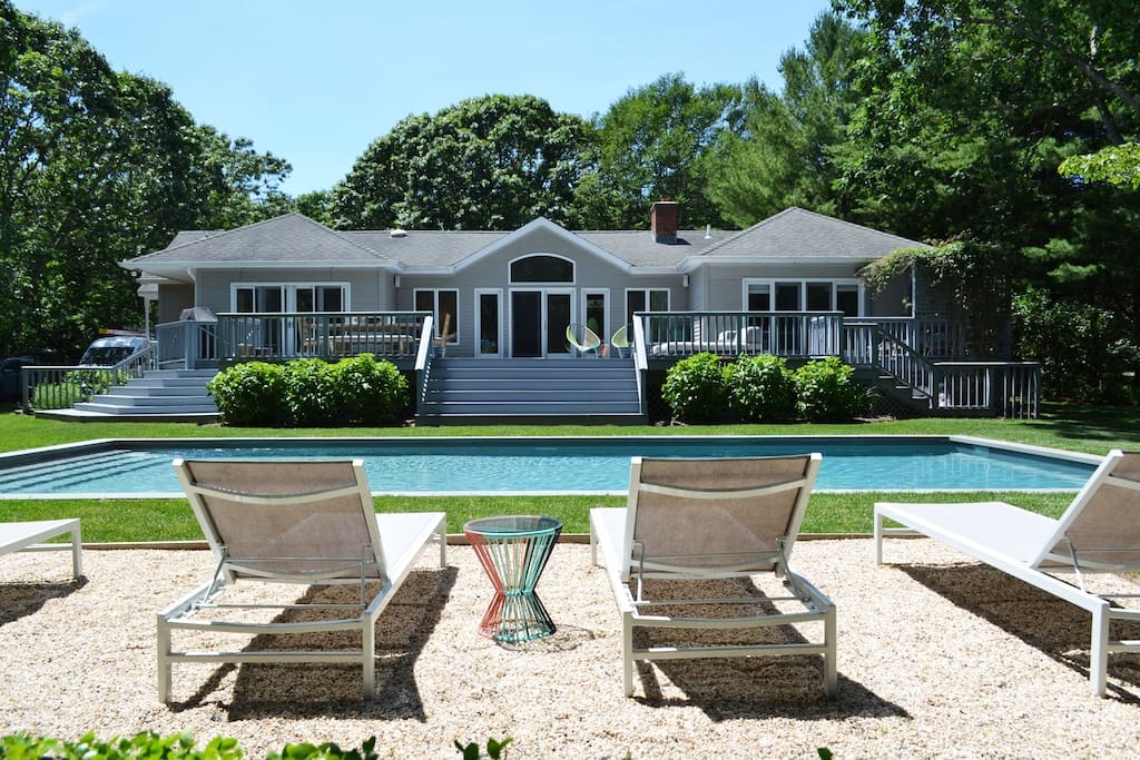 Luxury villas in The Hamptons