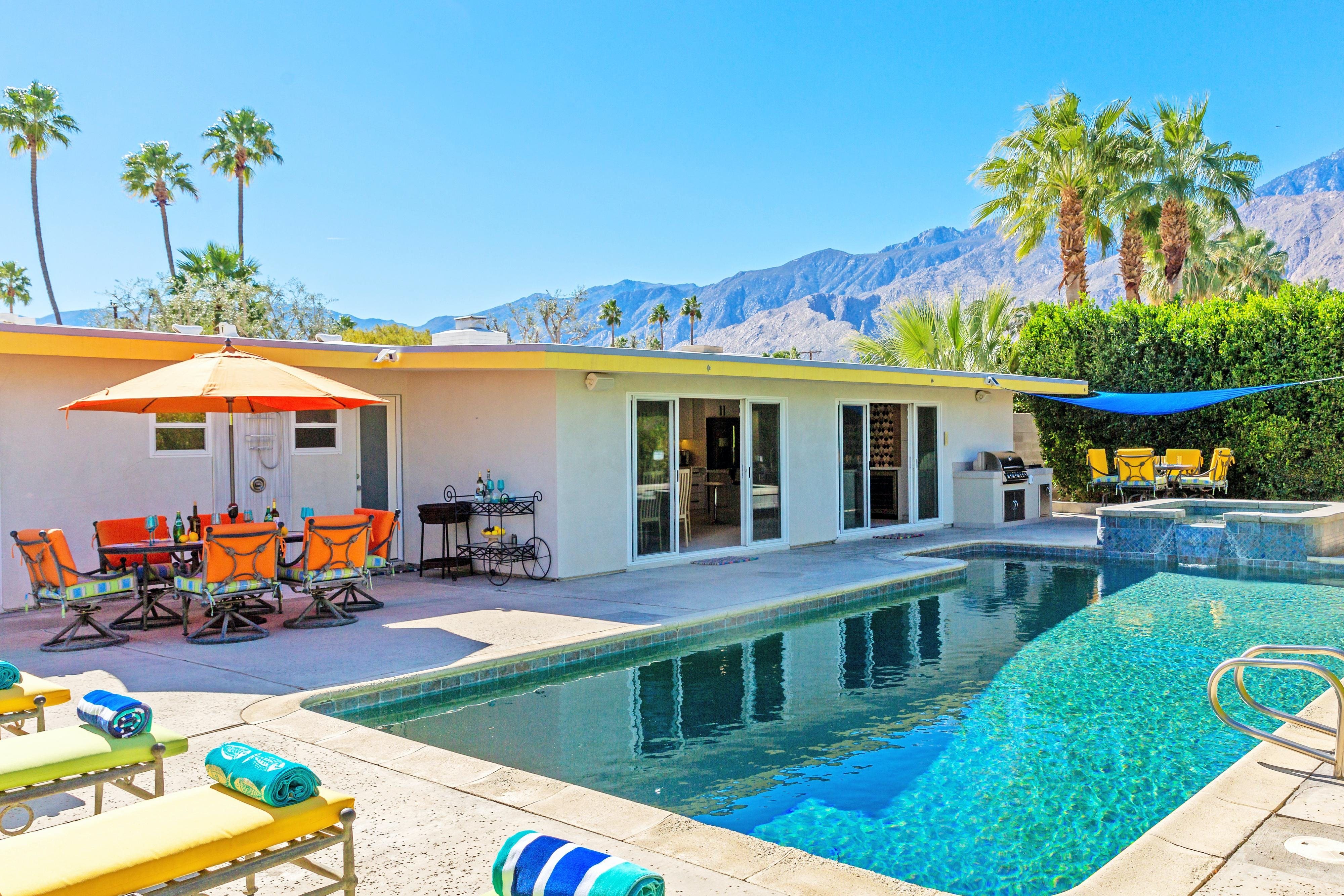 House San Jacinto Palm Springs: Luxury 4-Bedroom Villa with Private Pool and Mountain Views, Palm Springs