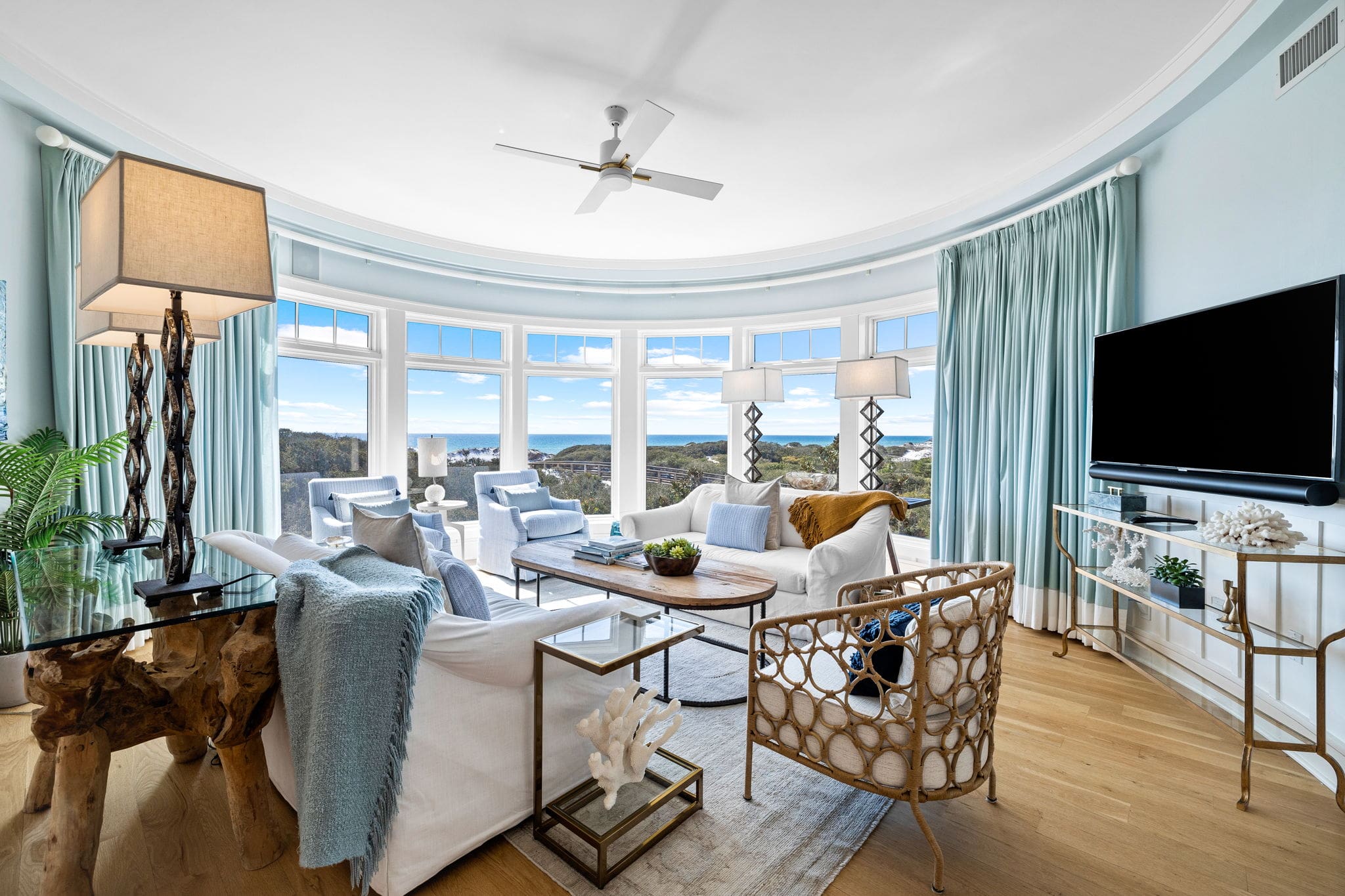House Sandpine Seacrest: Luxury 3-Bedroom Apartment with Seaview and Pool, Walton County