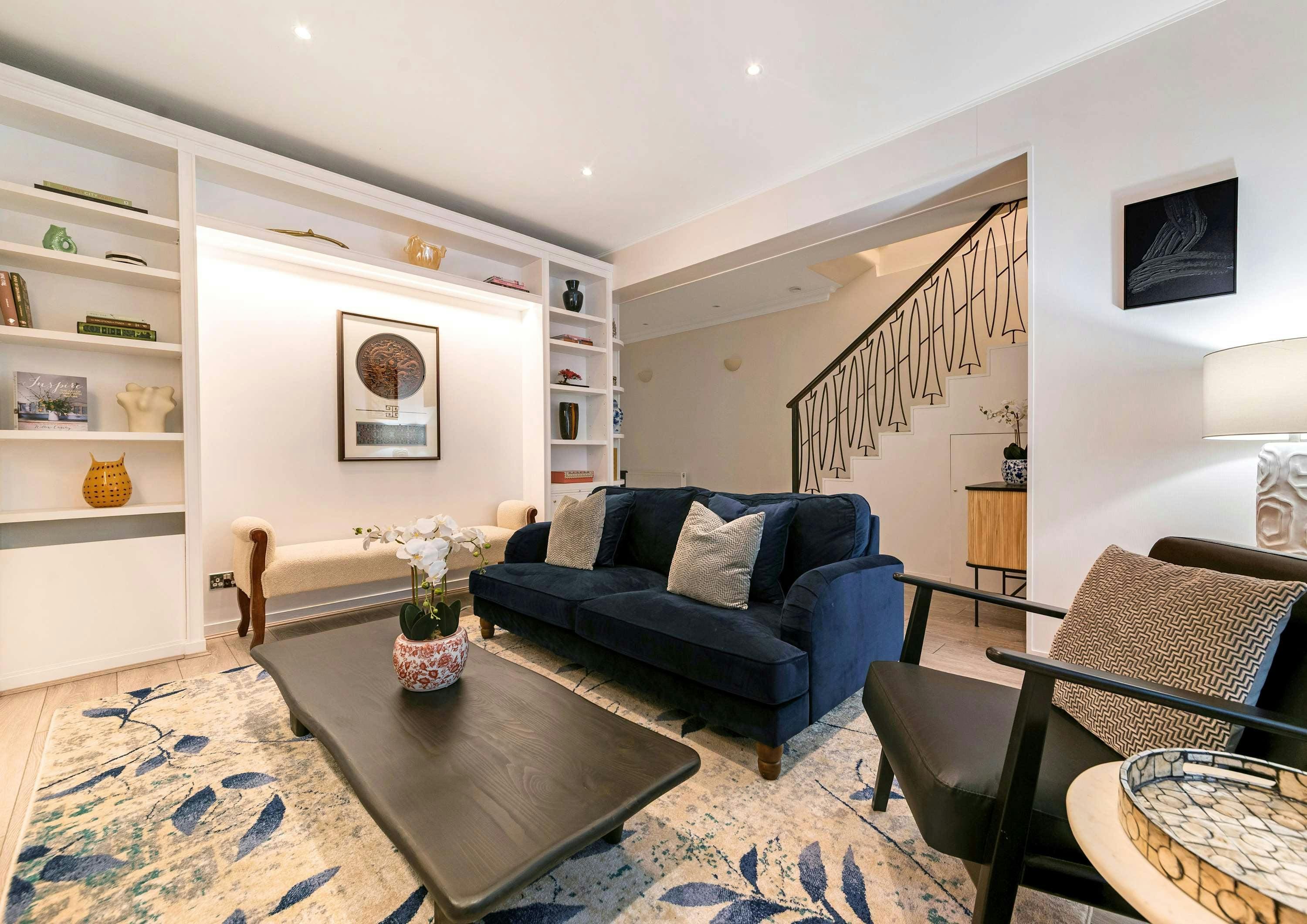 House Sloane Chelsea Chelsea 2: Luxury 3-Bedroom House with Artistic Touch, Chelsea