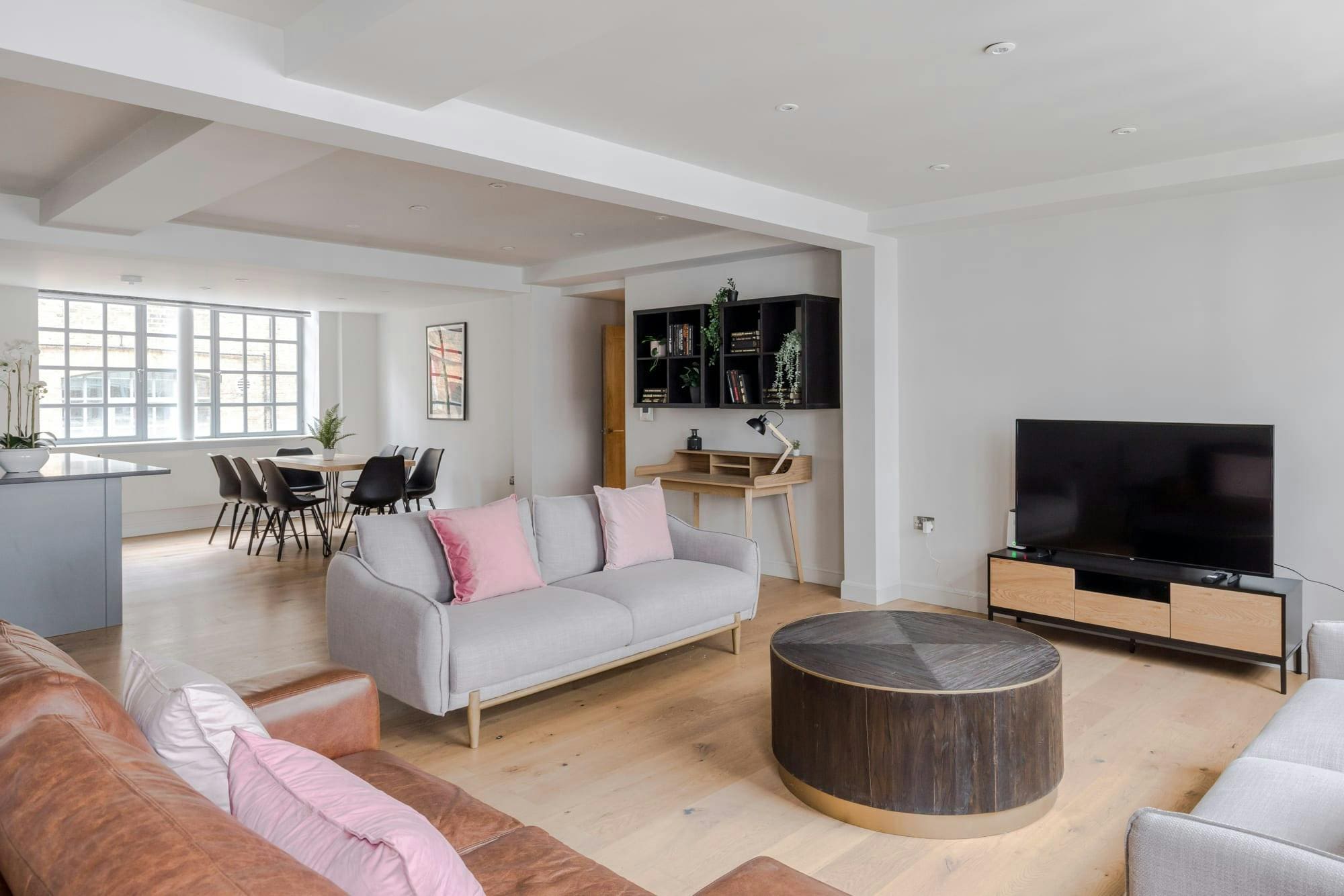 House St. John Clerkenwell: 3-Bedroom Luxury Apartment Ideal for Families in Clerkenwell