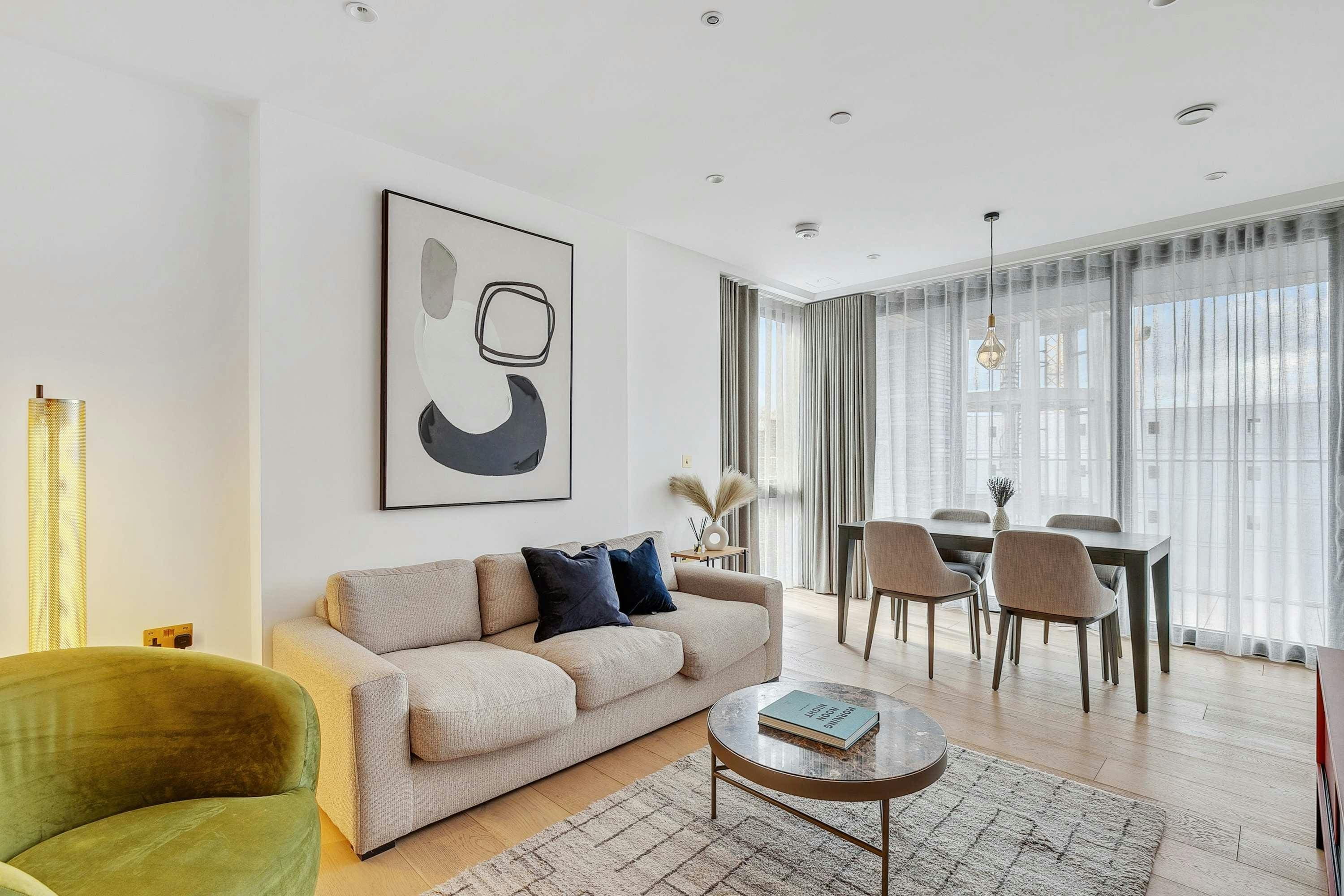 House St. Pancras Kings Cross Kings Cross: Modern 3-Bedroom Luxury Apartment with Rooftop Terrace, Kings Cross