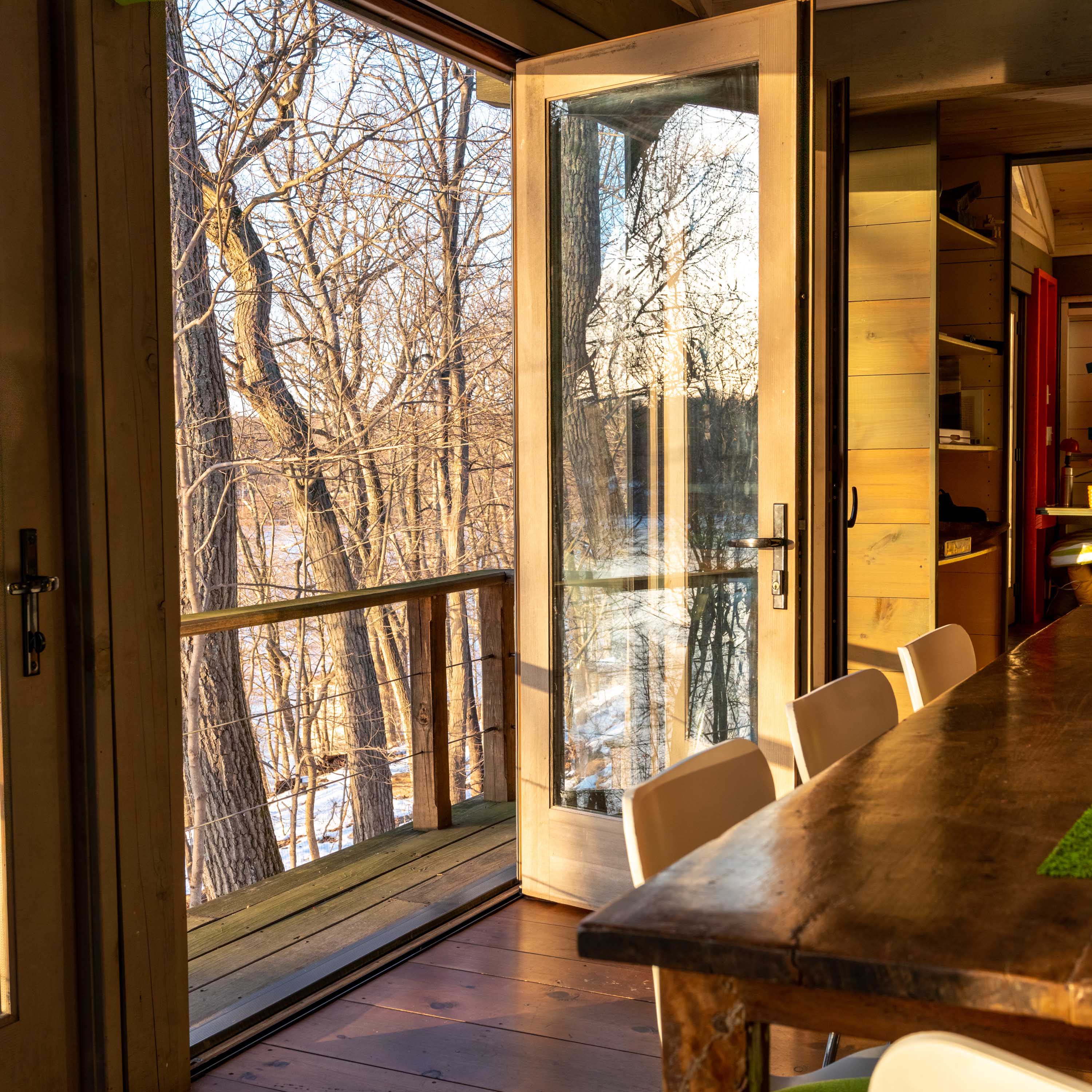 House Taconic Cornwall: Spacious 3-Bedroom Apartment with Lake Views, Hudson Valley