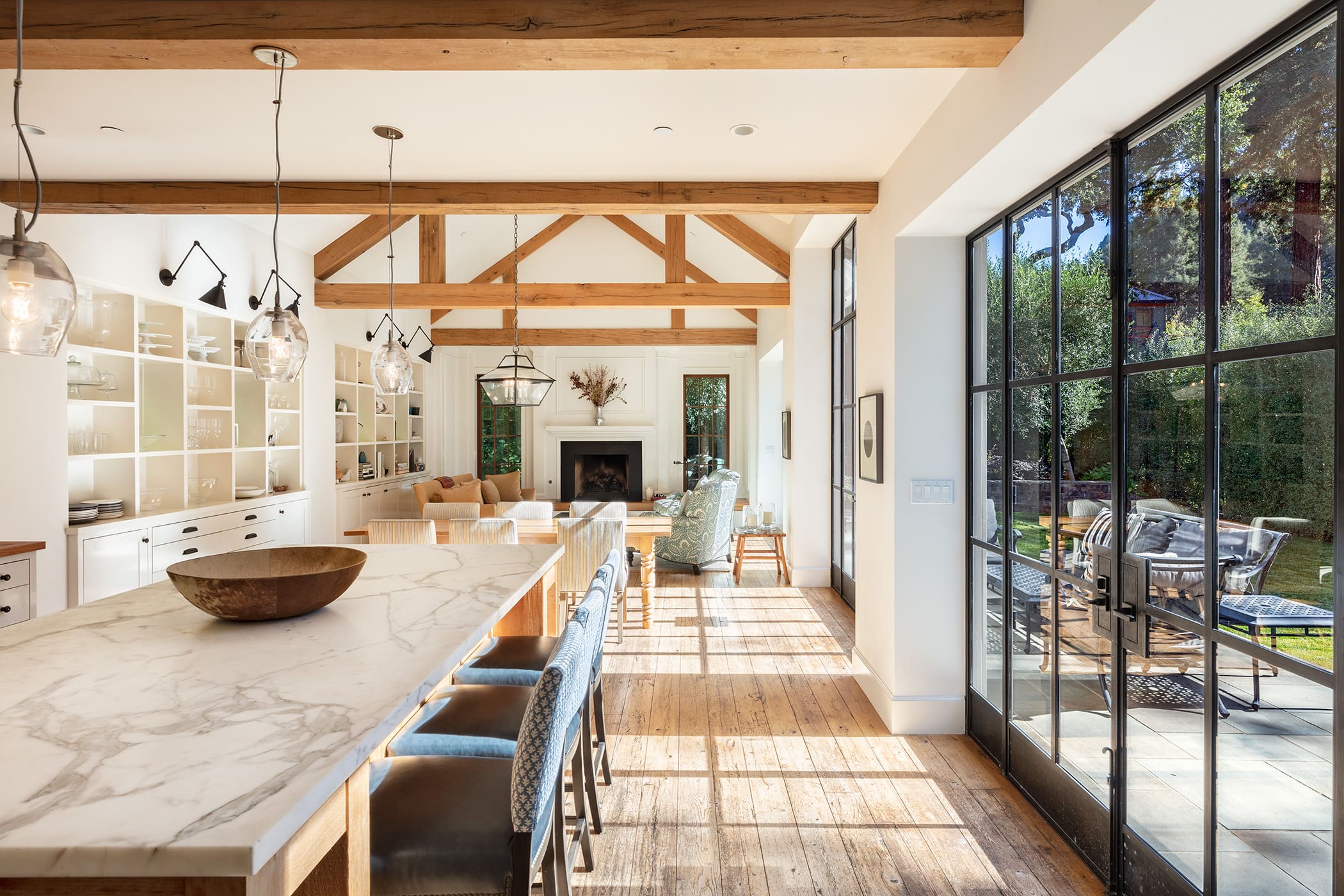 House Tamalpais North Beach: Luxury 4-Bedroom Apartment for Families, Marin County