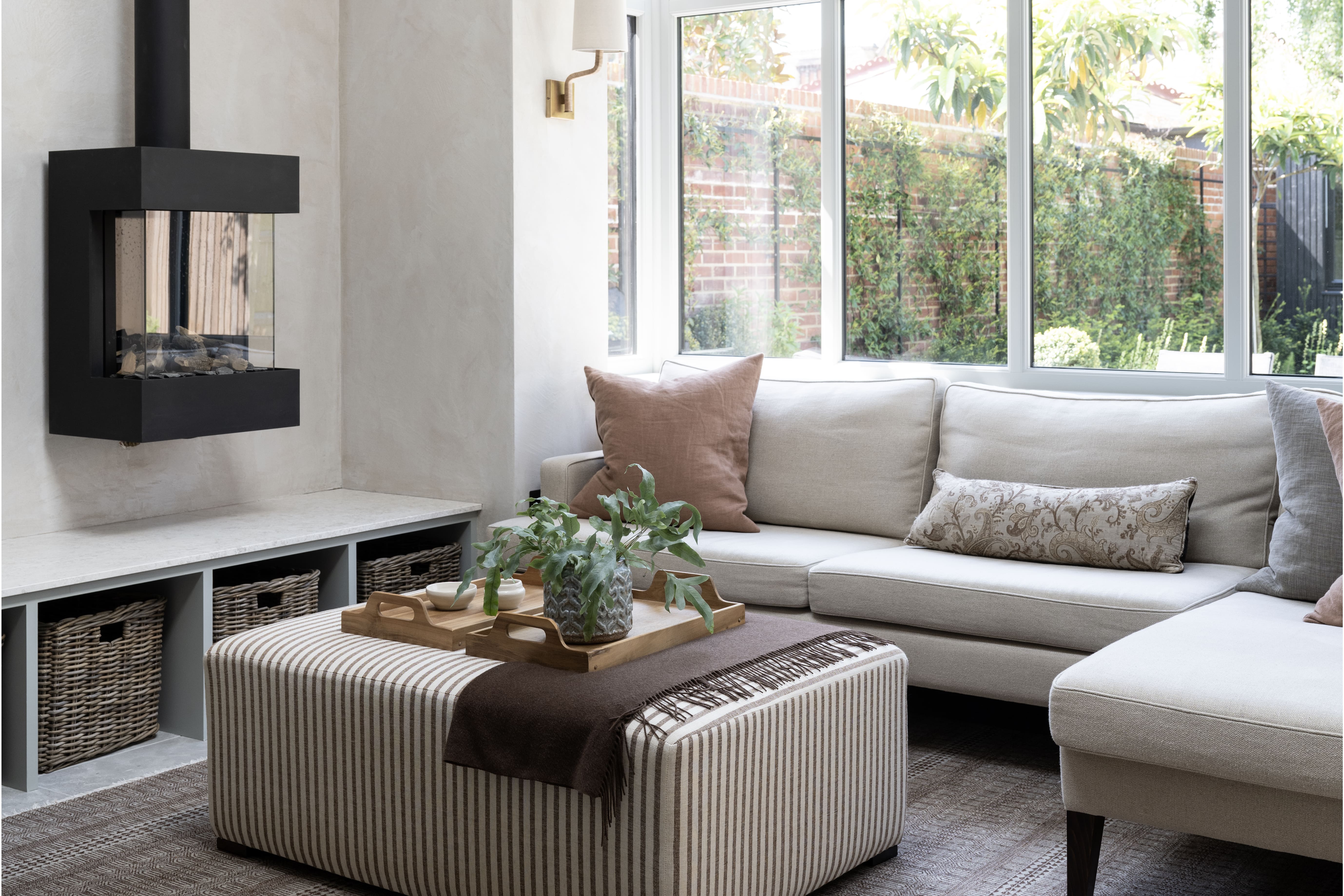 House Thameside Barnes: Luxury 4-Bedroom House for Families and Remote Work, Barnes