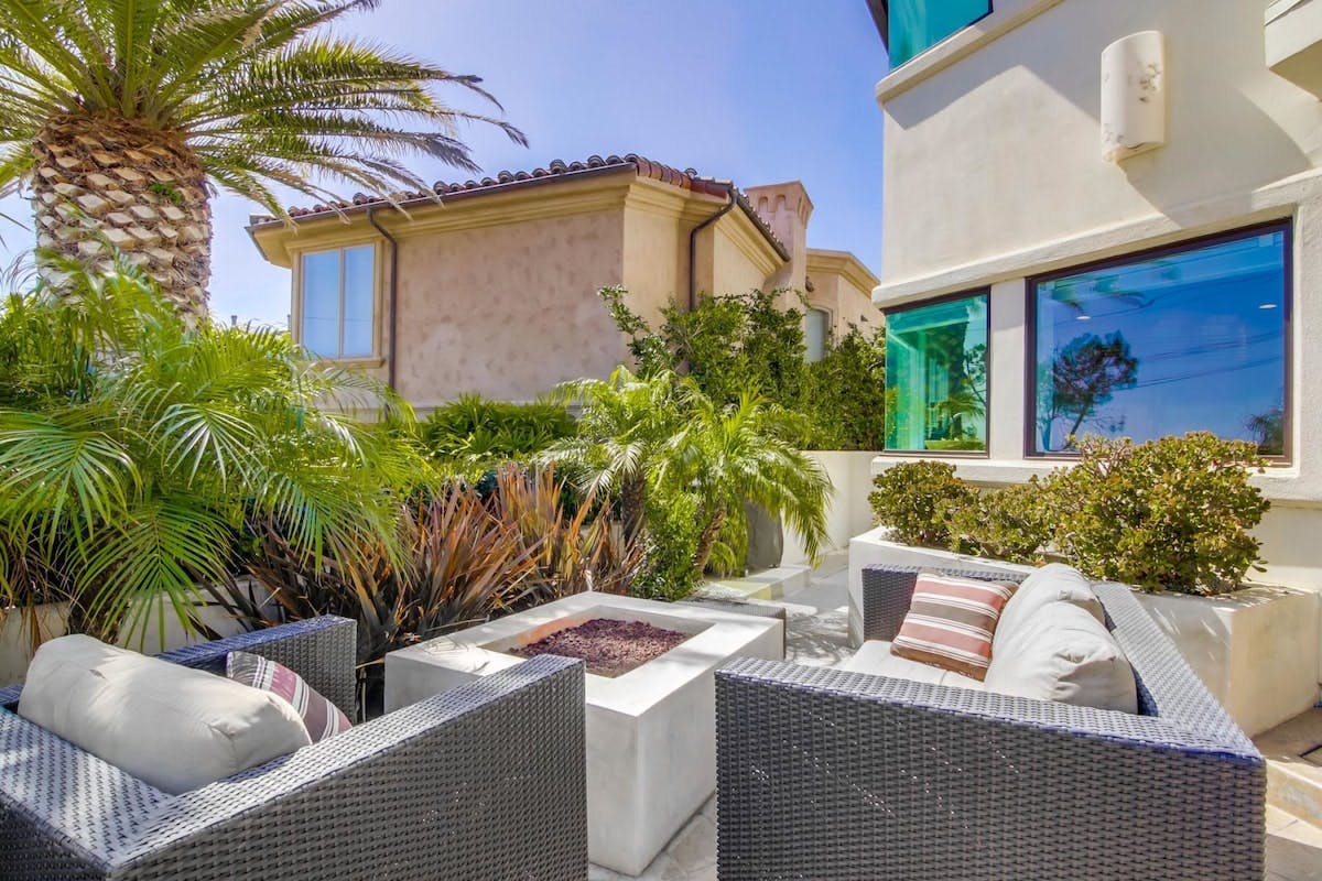 House Torrey Pacific: Spacious 4-Bedroom Villa with Sea Views and BBQ, Pacific Beach