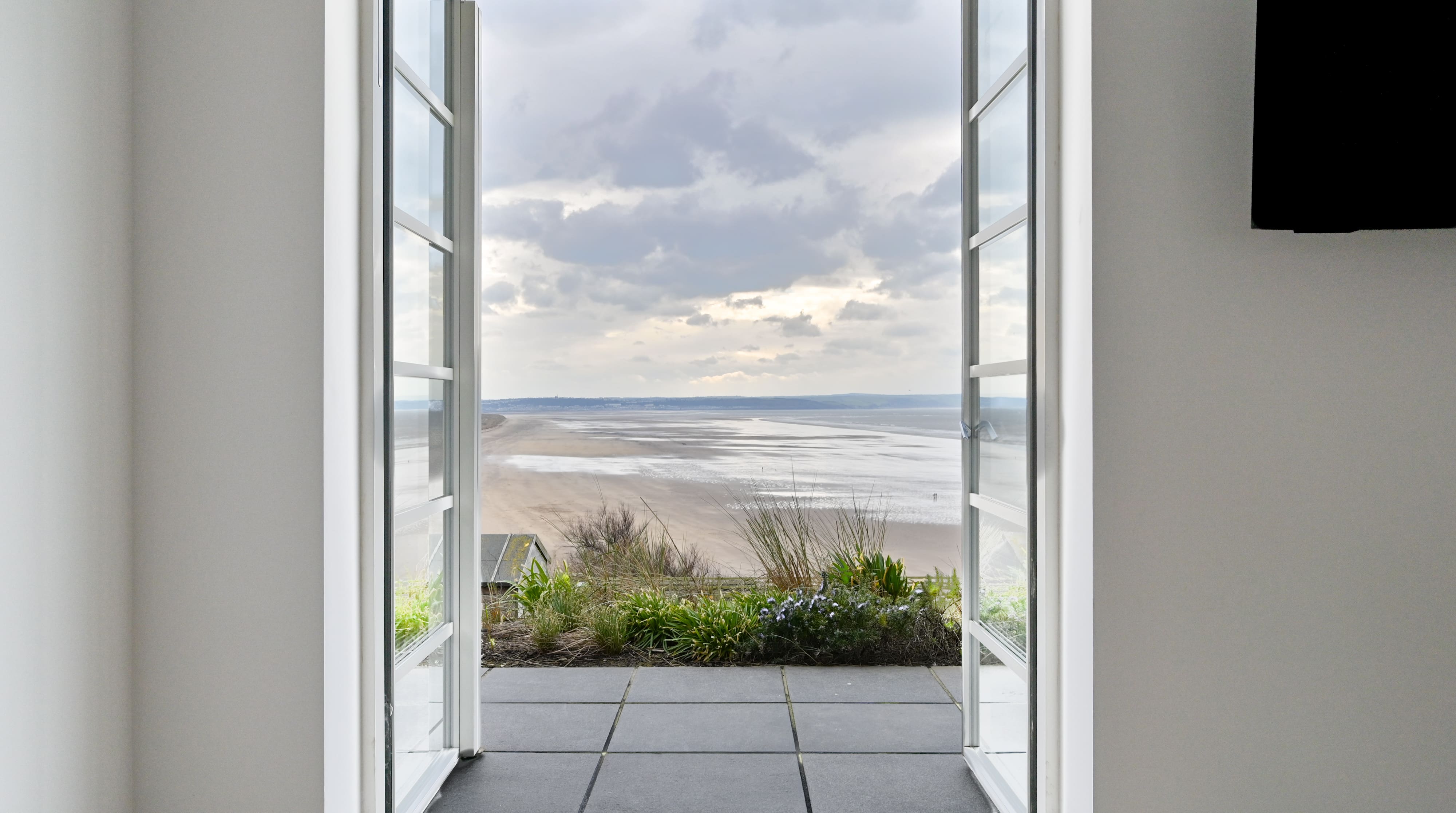 House Tors Woolacombe: 3-Bedroom Beachfront Apartment with Stunning Seaviews, Woolacombe