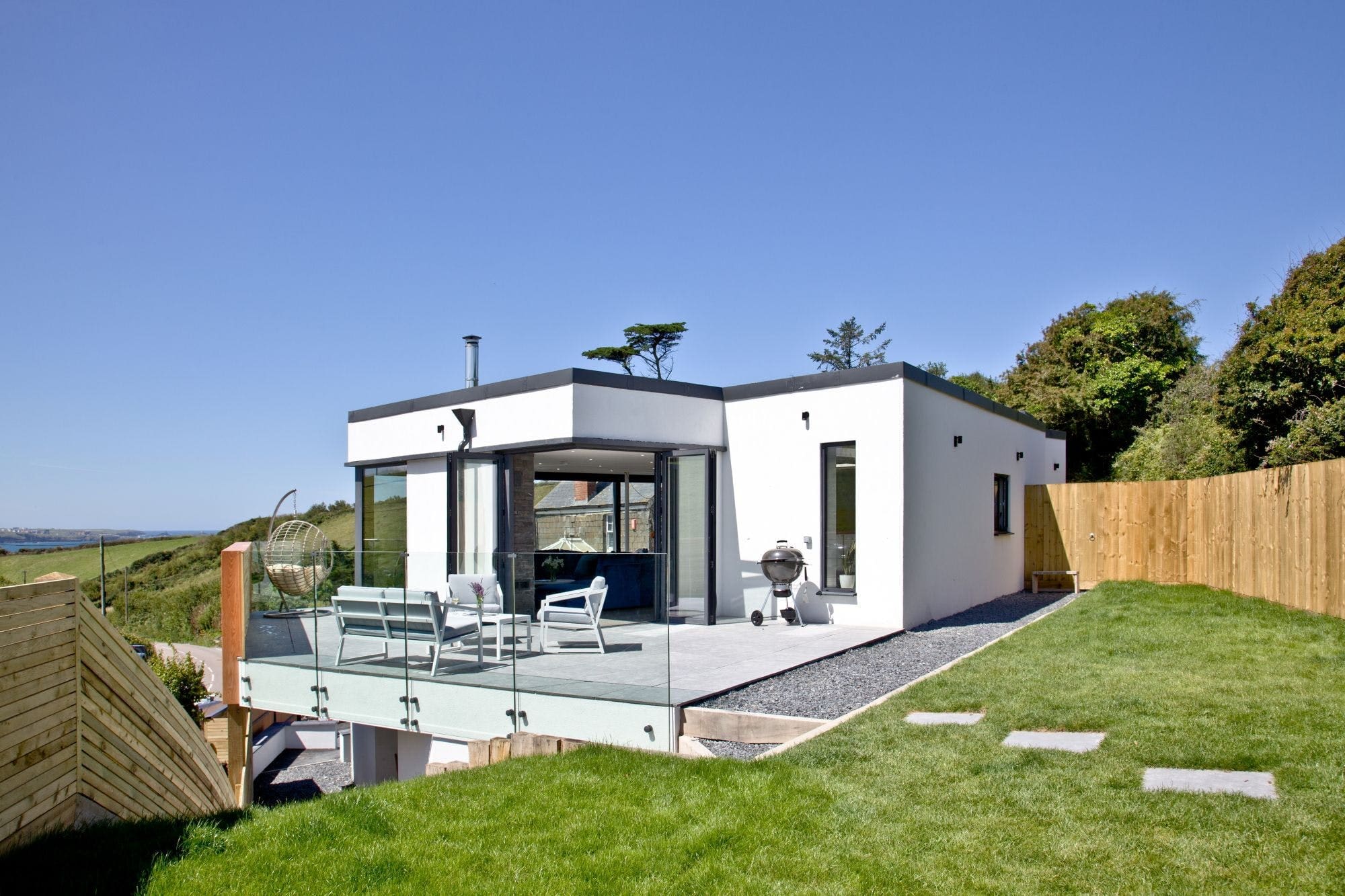 House Towan Newquay Newquay: Luxury 4-Bedroom Apartment with Seaviews and Hot Tub, Newquay