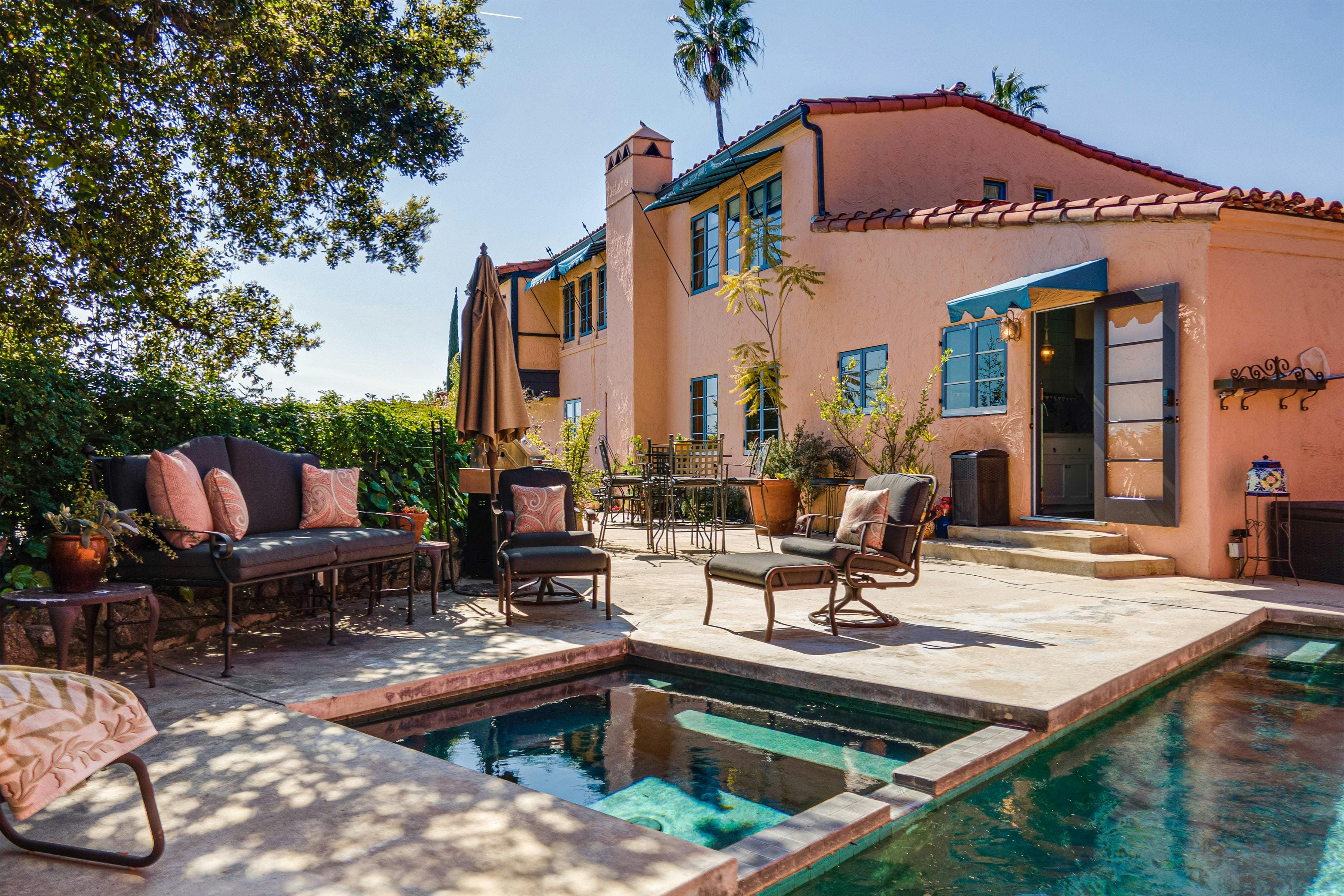 House Verdugo Glendale: Luxury 4-Bedroom House with Pool and Hot Tub, Glendale