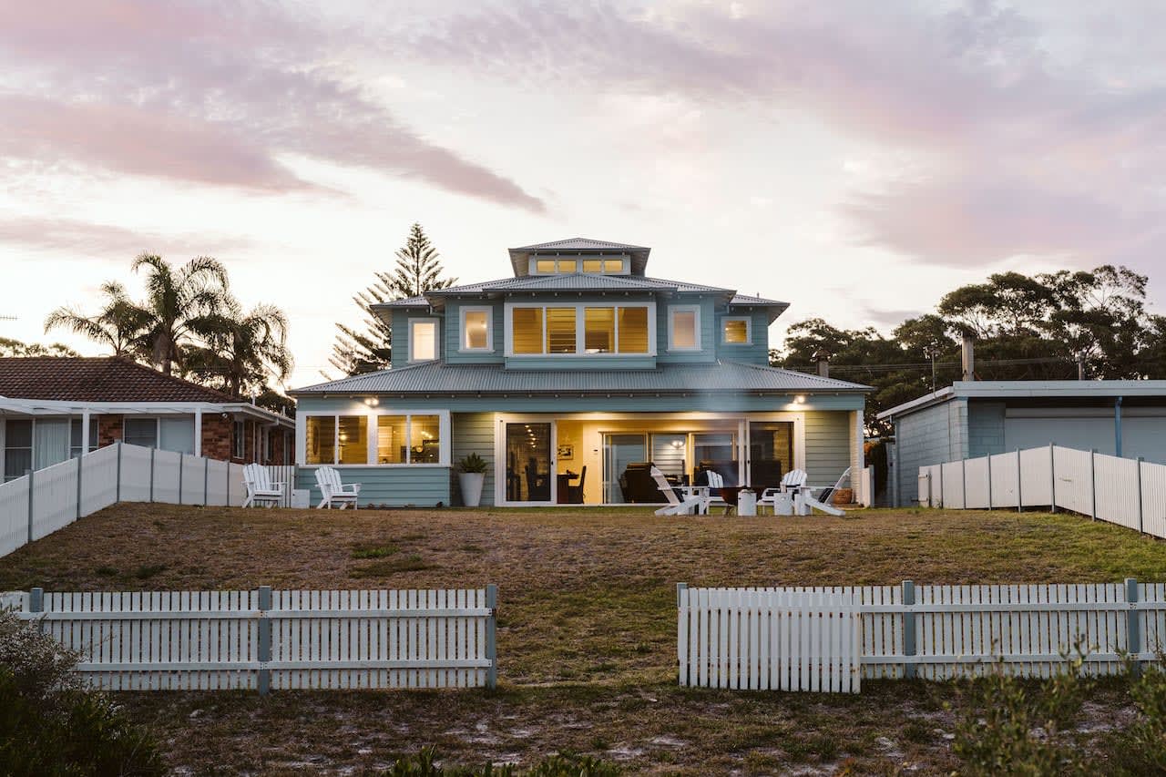 House Waratah Nowra: Luxury 5-Bedroom Apartment with Ocean Views, New South Wales