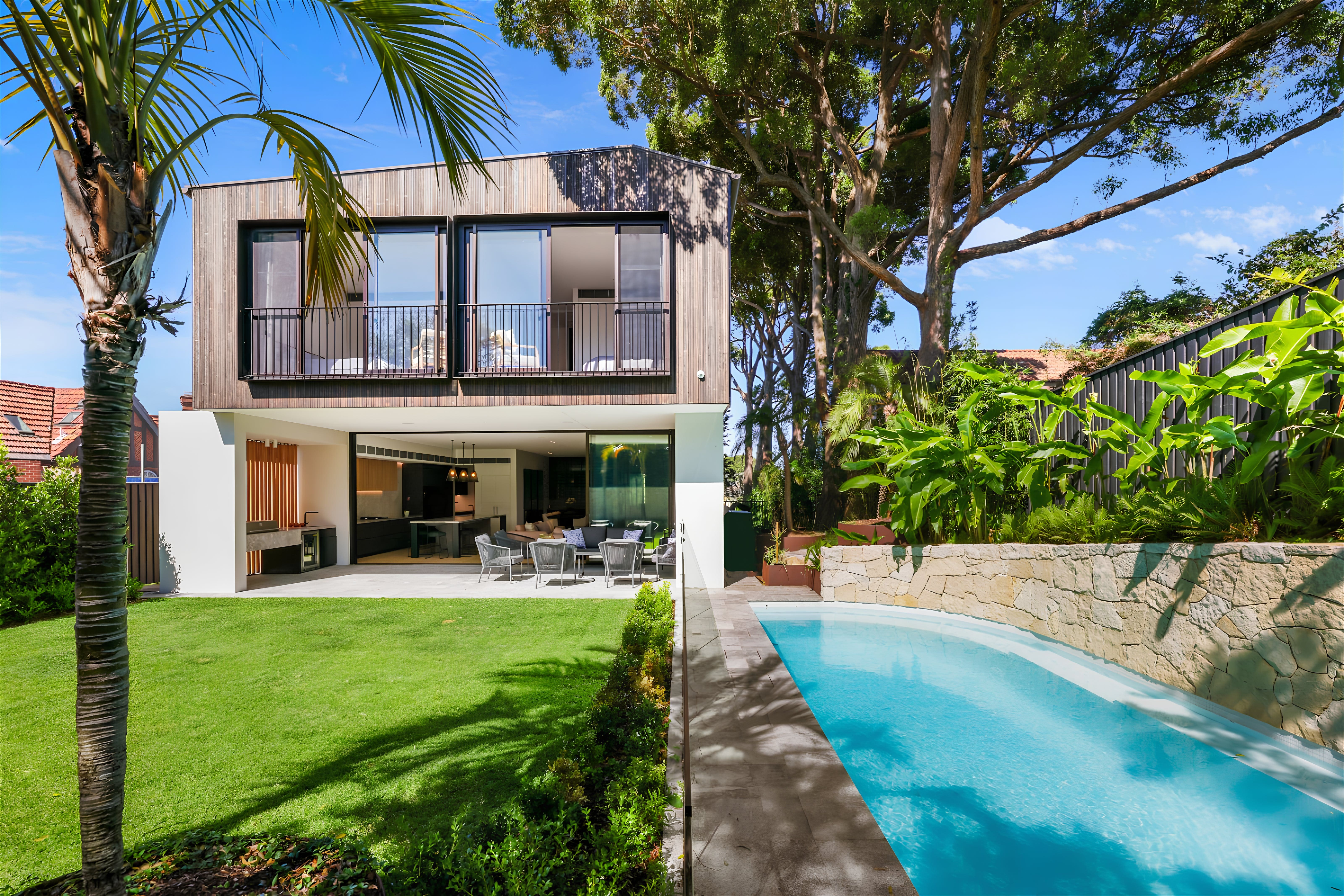 House Waratah Sydney: Luxury 4-Bedroom Villa with Seaviews and Pool, Sydney