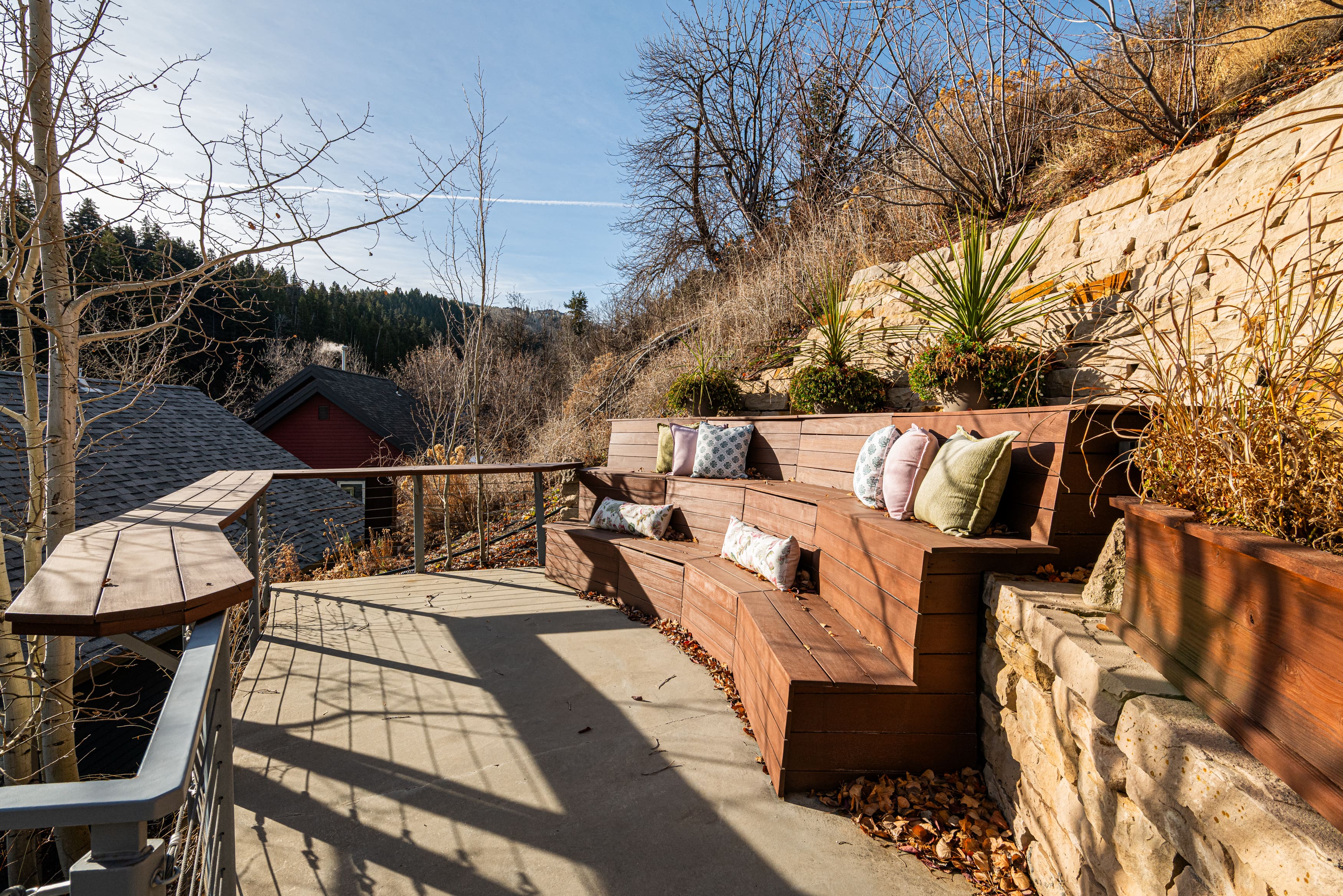 House Wasatch ParkCity Park City 9: Charming 4-Bedroom Ski Chalet with Hot Tub, Park City