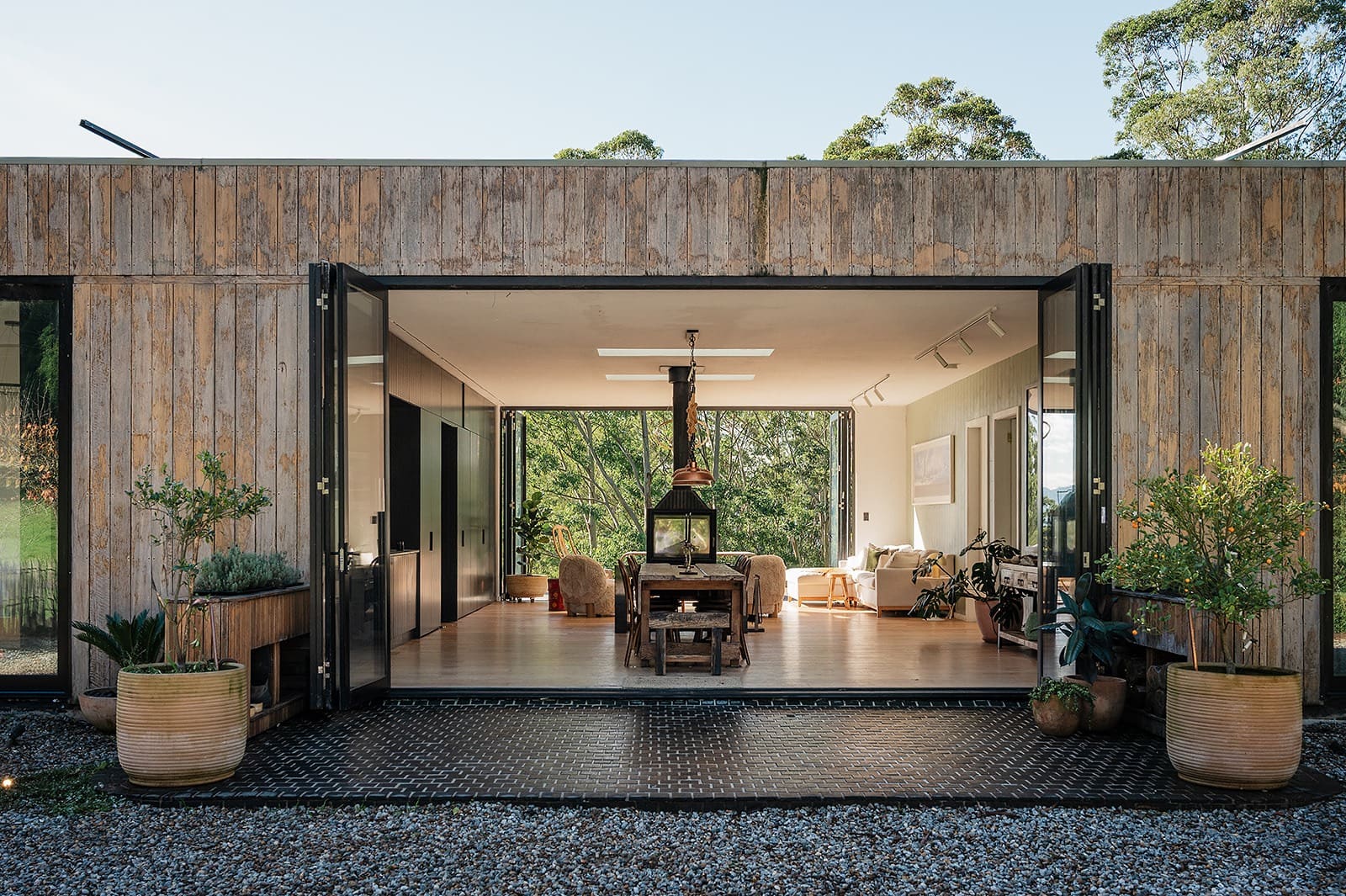 House Wollemi KangarooValley: Sustainable 4-Bedroom House with BBQ and Scenic Views, New South Wales