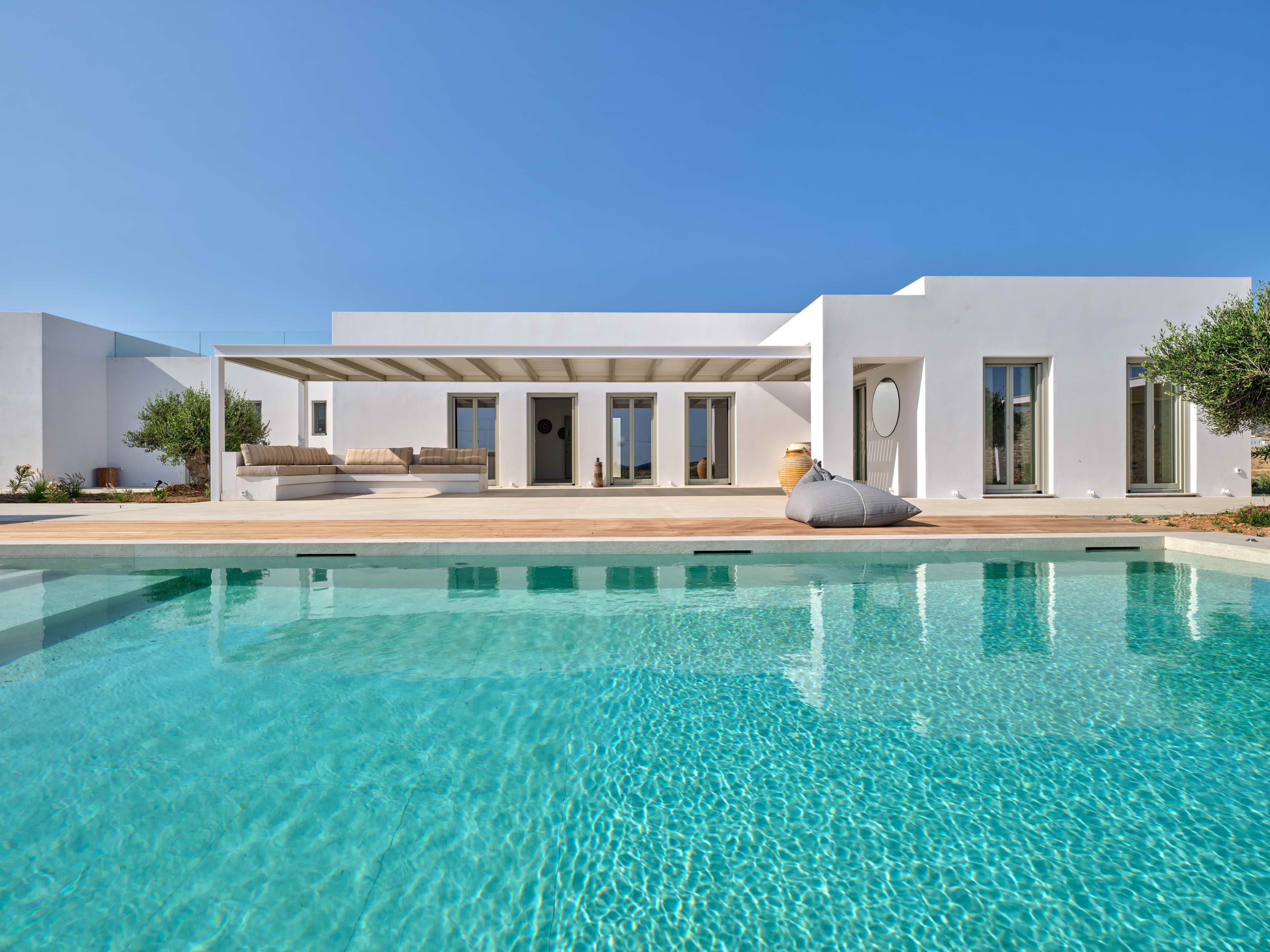 Kastro tis Parou: Stunning Luxury Villa with Private Pool and Sea Views, Paros