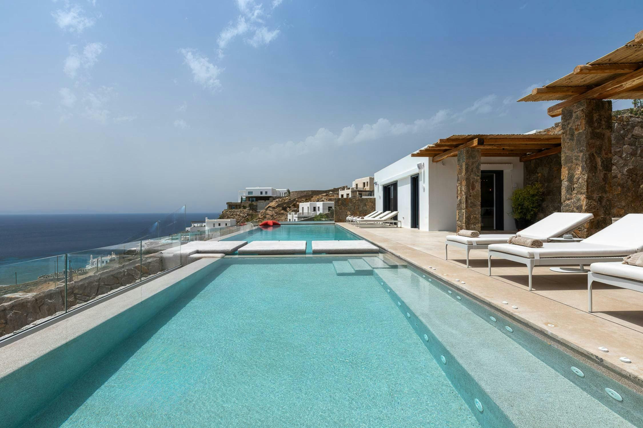 Katoikía Selenis: Stunning 6-Bedroom Luxury Villa with Infinity Pool, Mykonos