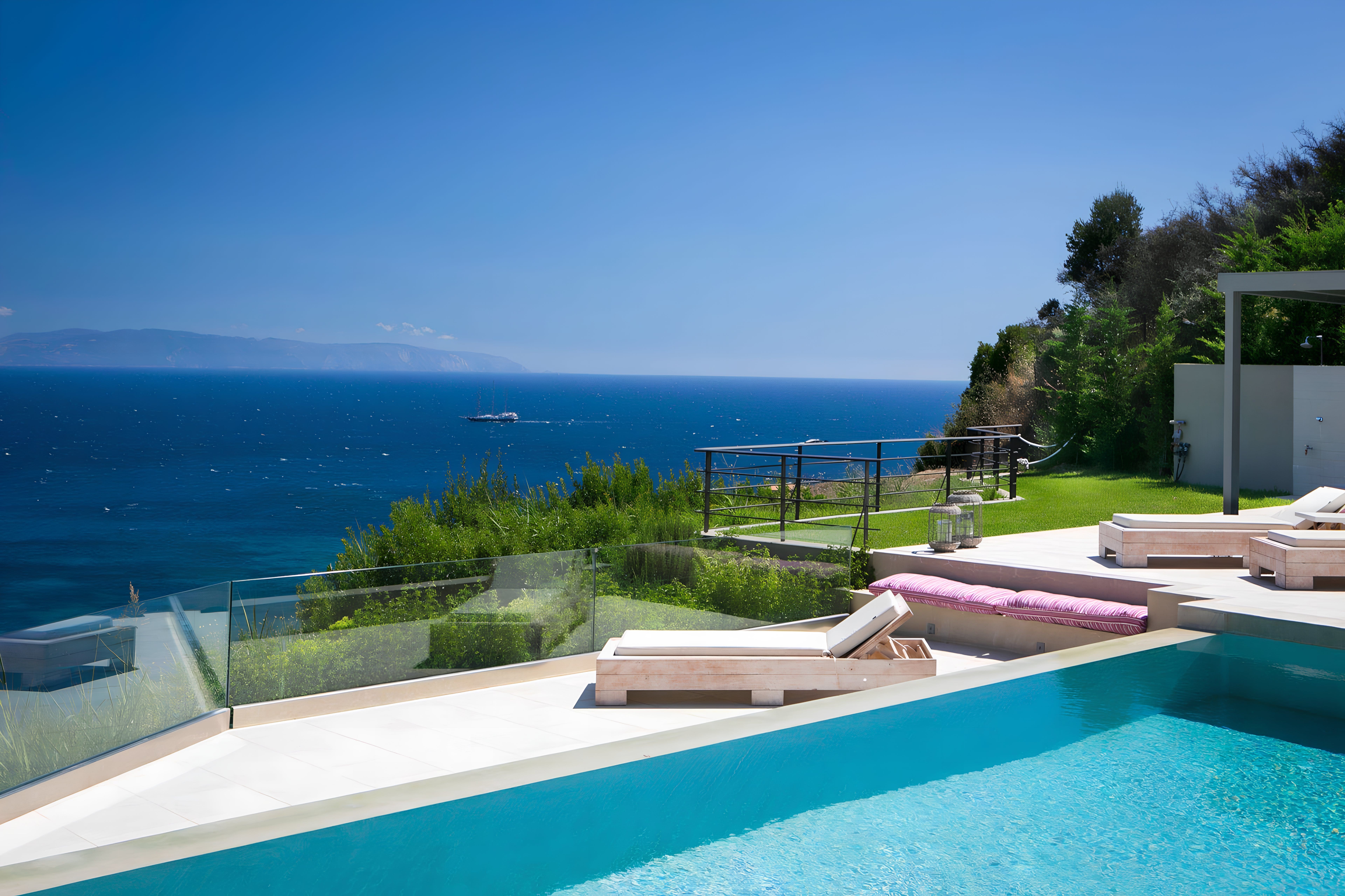 Kefalonian Seaview Retreat: Luxury Apartment with Private Pool and Seaview, Kefallonia
