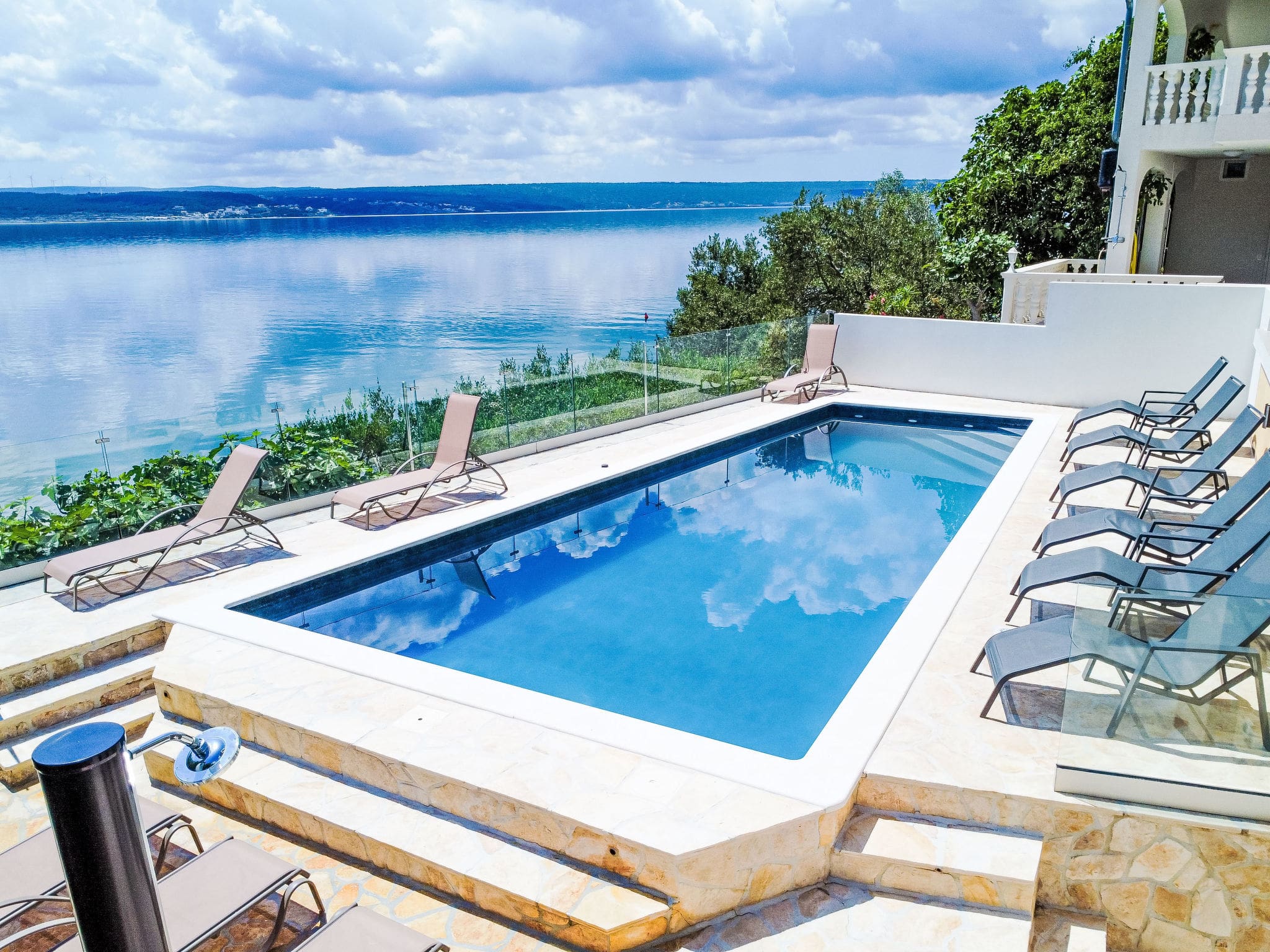 Kuca Biograd Maslenica: Spectacular 6-Bedroom Beachfront Villa with Private Pool and Direct Sea Access in Croatia