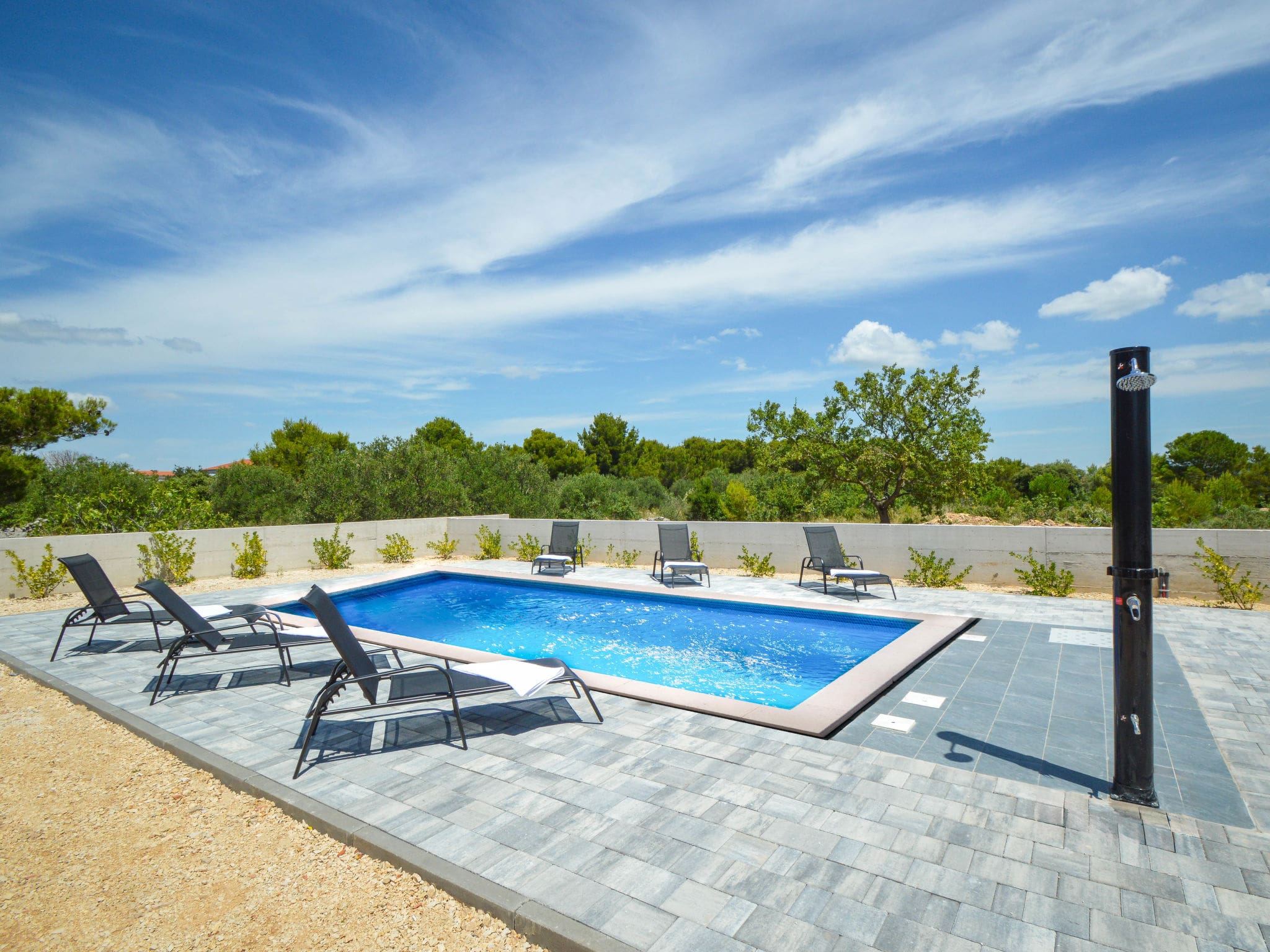 Kuca Bora Pakostane: Spectacular 6-Bedroom Modern Villa with Private Pool and Spa Features in Coastal Croatia