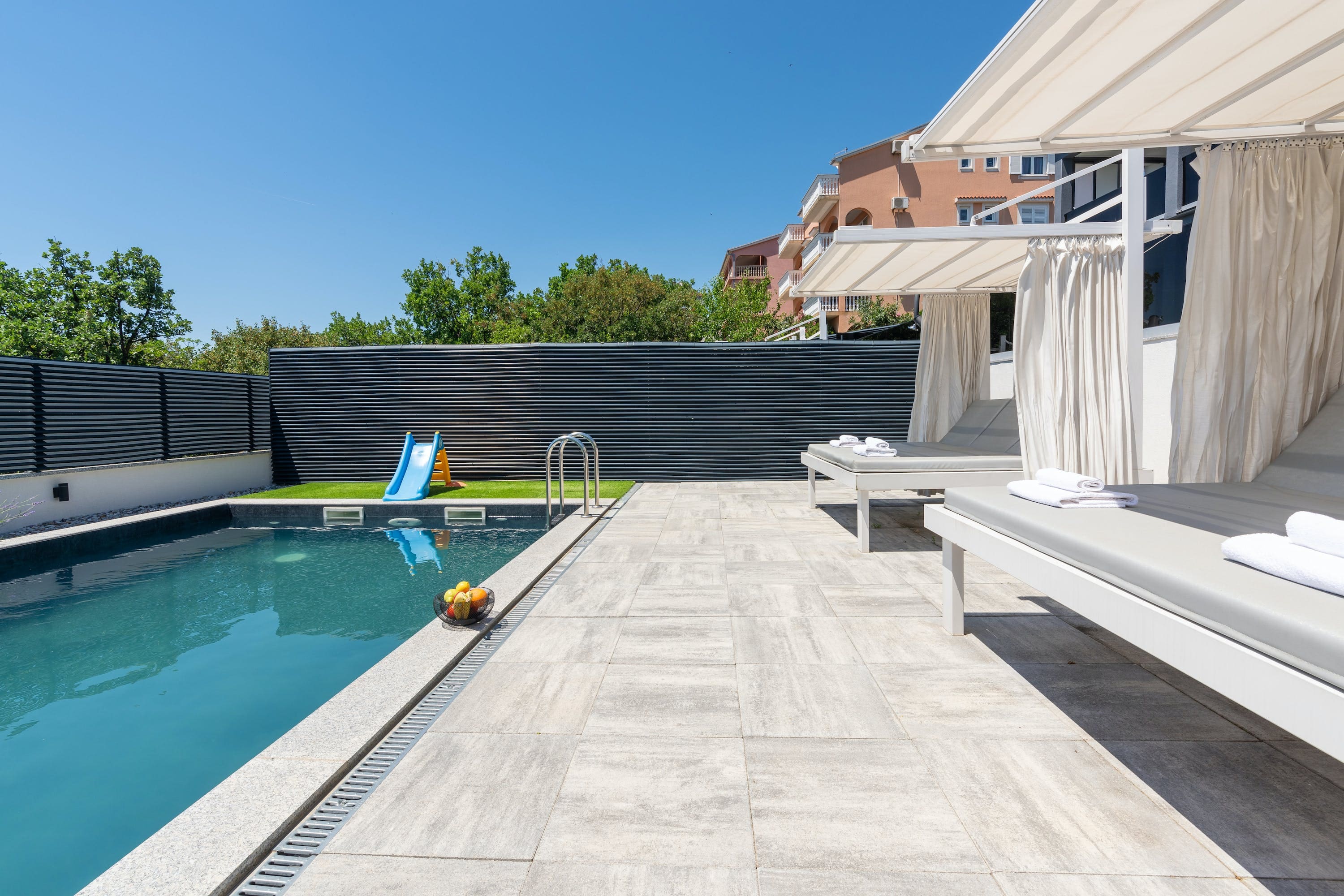 Kuća Bura Crikvenica: Spacious 4-Bedroom Apartment with Seaview and Pool, Primorje-Gorski Kotar