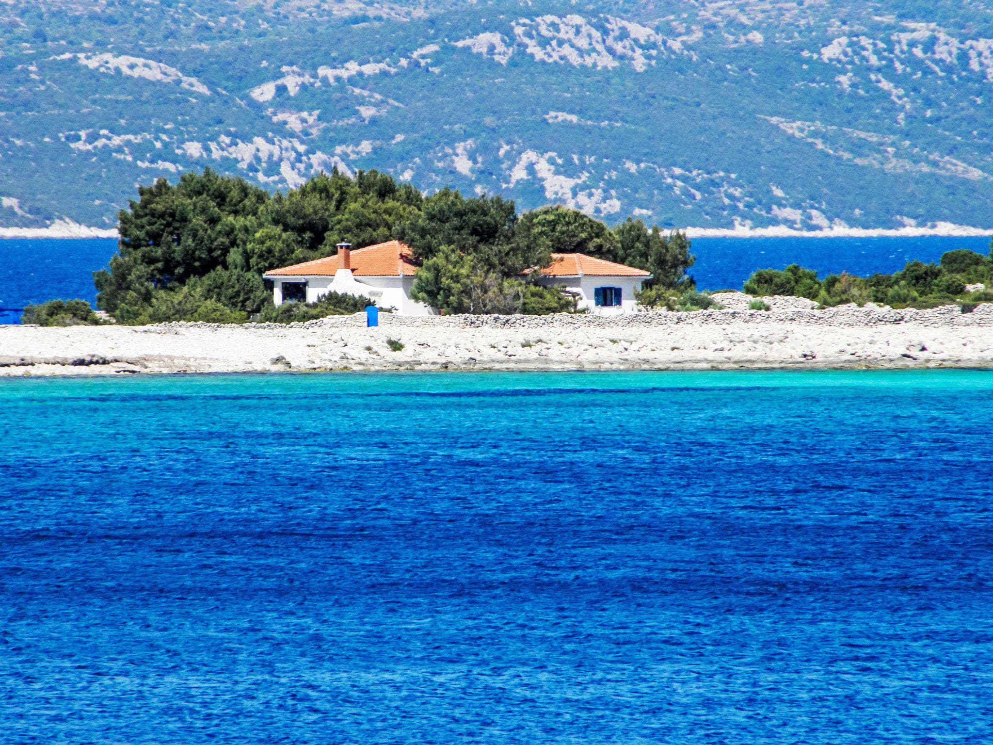 Kuca Bura Drvenik: Stunning Two-Bedroom Beachfront Property with Sea Views and Private Terrace Croatia