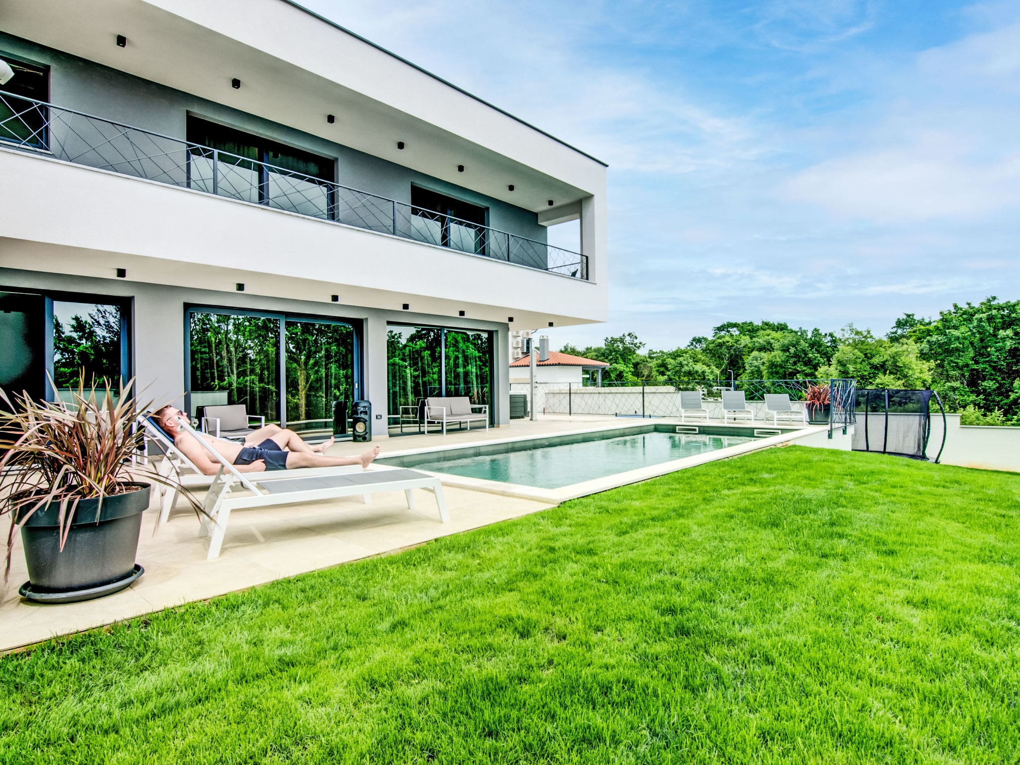 Kuca Bura Svetvincenat: Stunning 3-Bedroom Holiday Villa with Heated Pool and Hot Tub in Historic Istrian Town