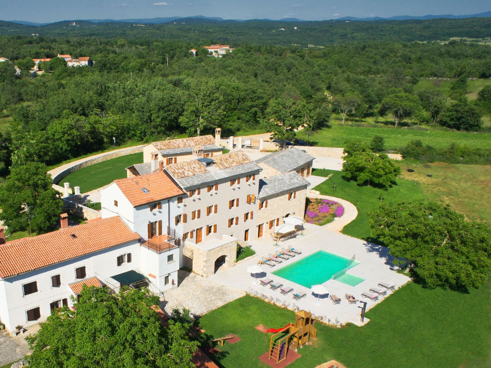 Kuca Buzetina Grožnjan: Spectacular 7-Bedroom Luxury Villa with Private Pool and Expansive Grounds in Istrian Countryside