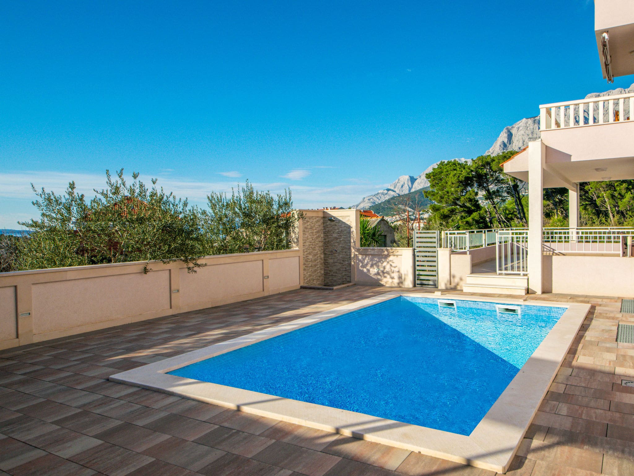 Kuca Cetina Makarska: Stunning 6-Bedroom Croatian Villa with Private Pool and Multiple Terraces Near Adriatic Coast