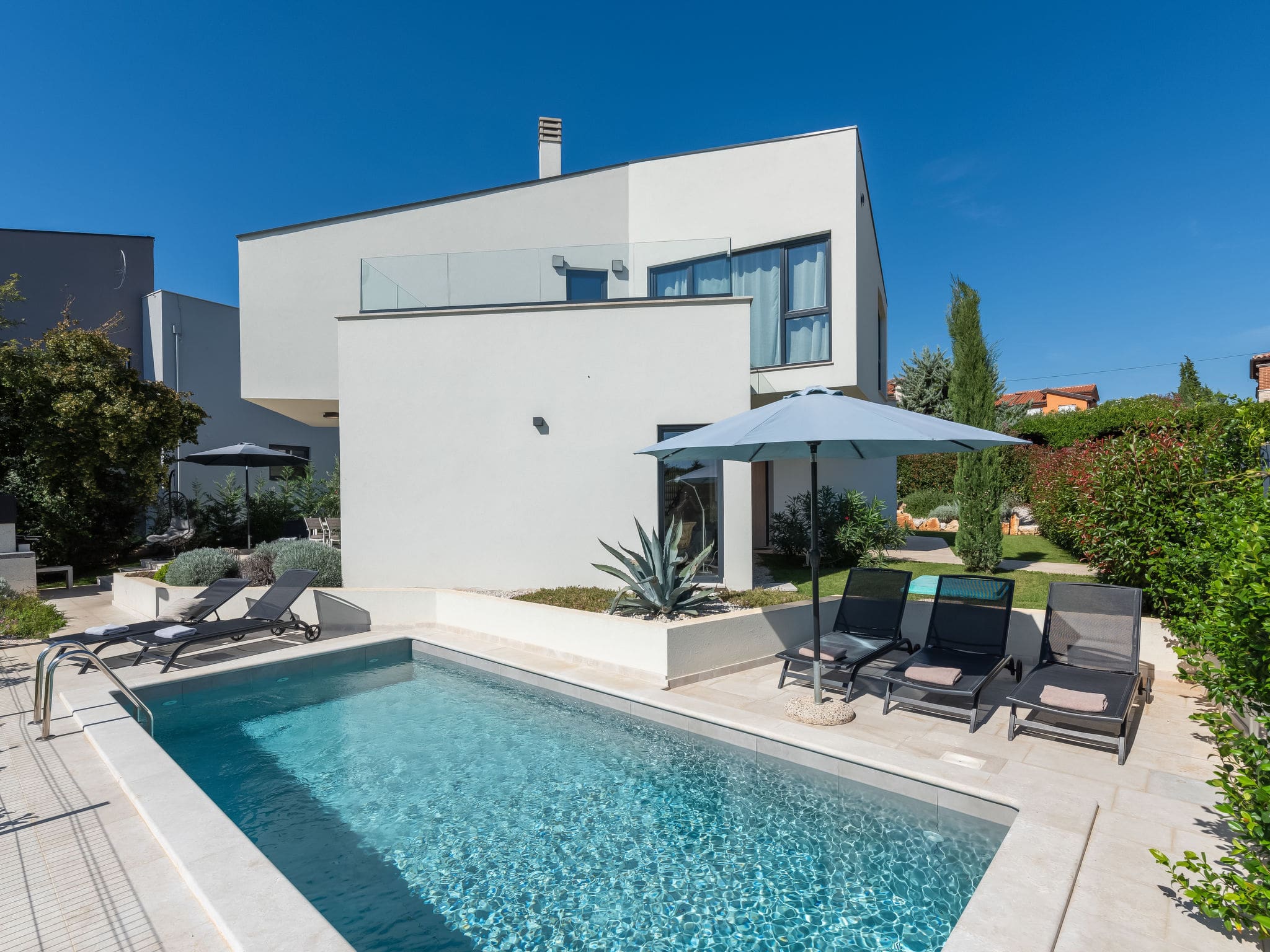 Kuća Dinjak Vabriga: Modern 4-Bedroom Villa with Private Pool and Contemporary Design Near Porec Croatia